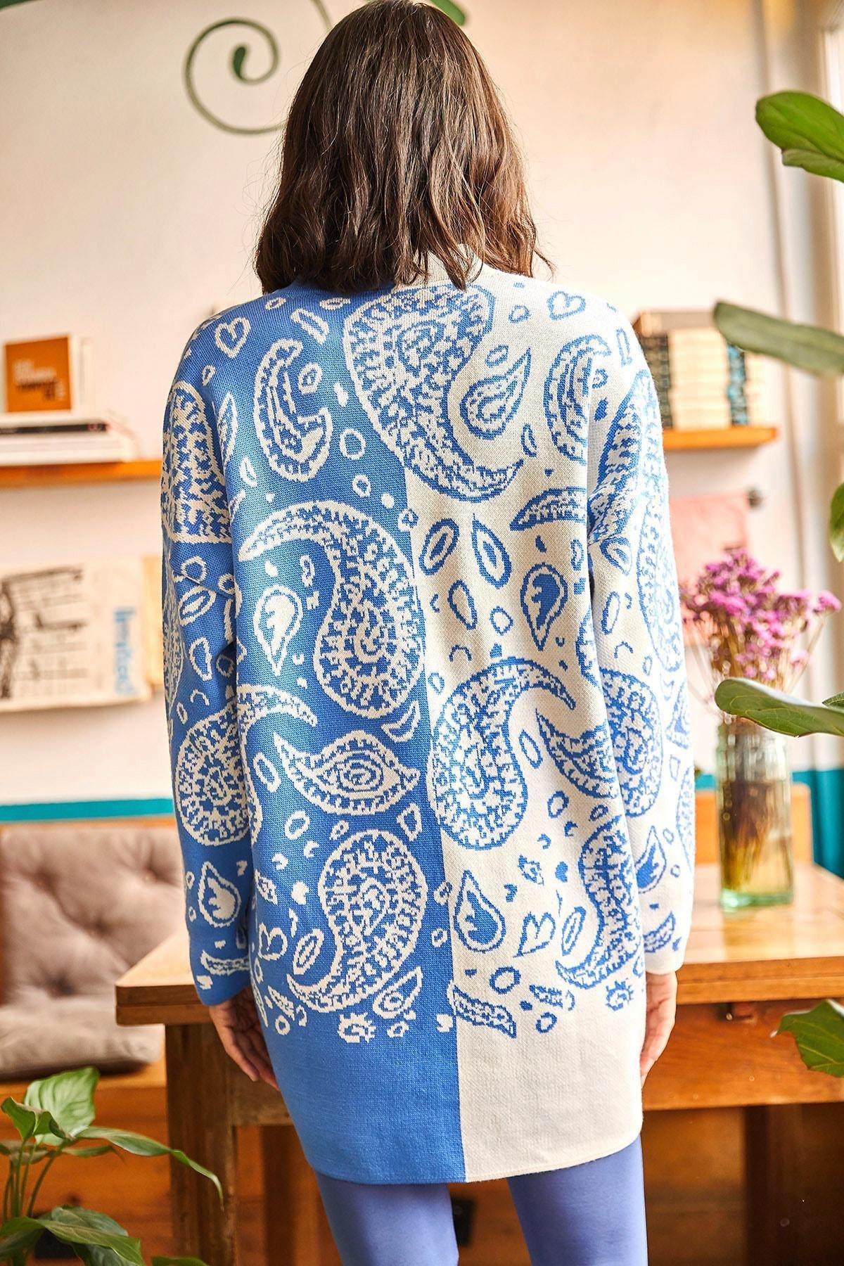 Blue Paisley Oversize Cardigan, , large image number 6