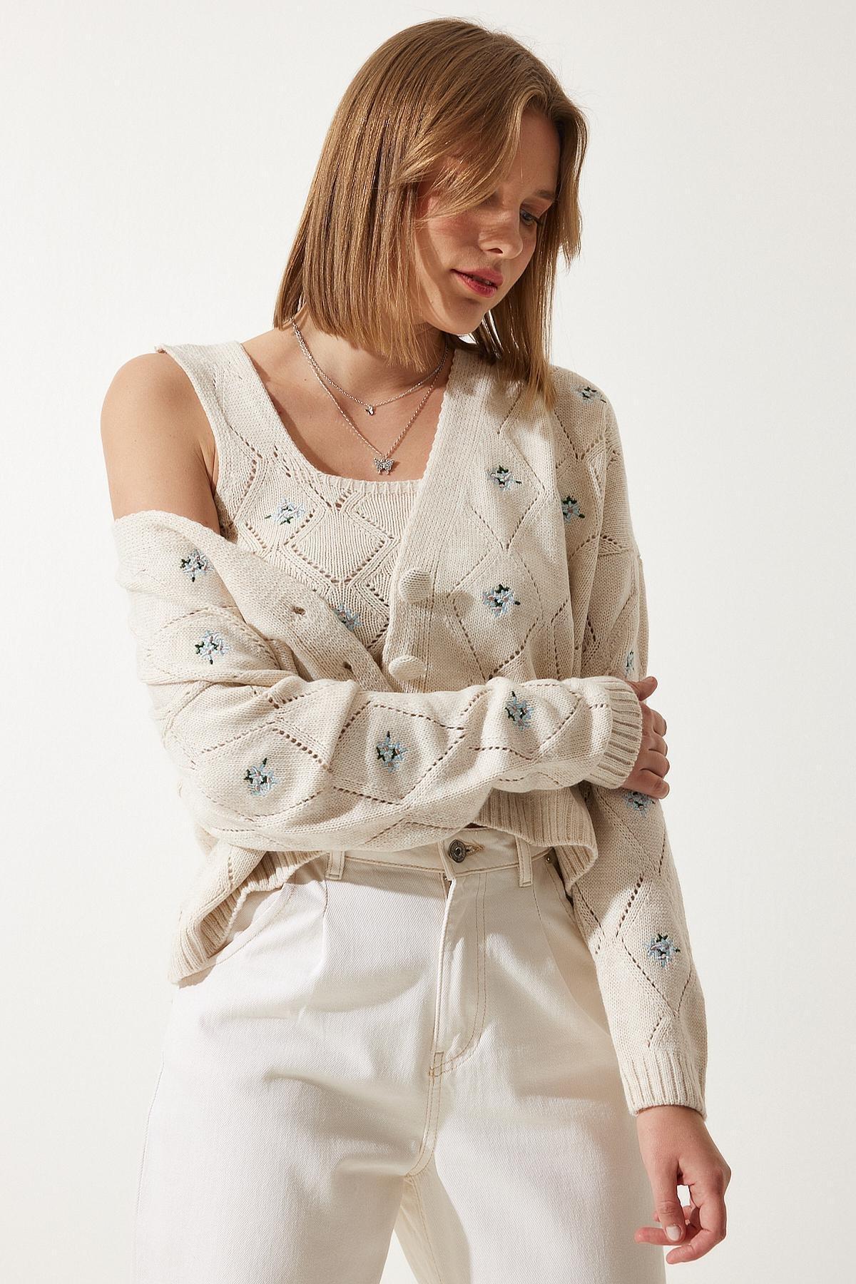 Beige Ajoure V-Neck Cardigan Co-ord Set, Cream, large image number 2