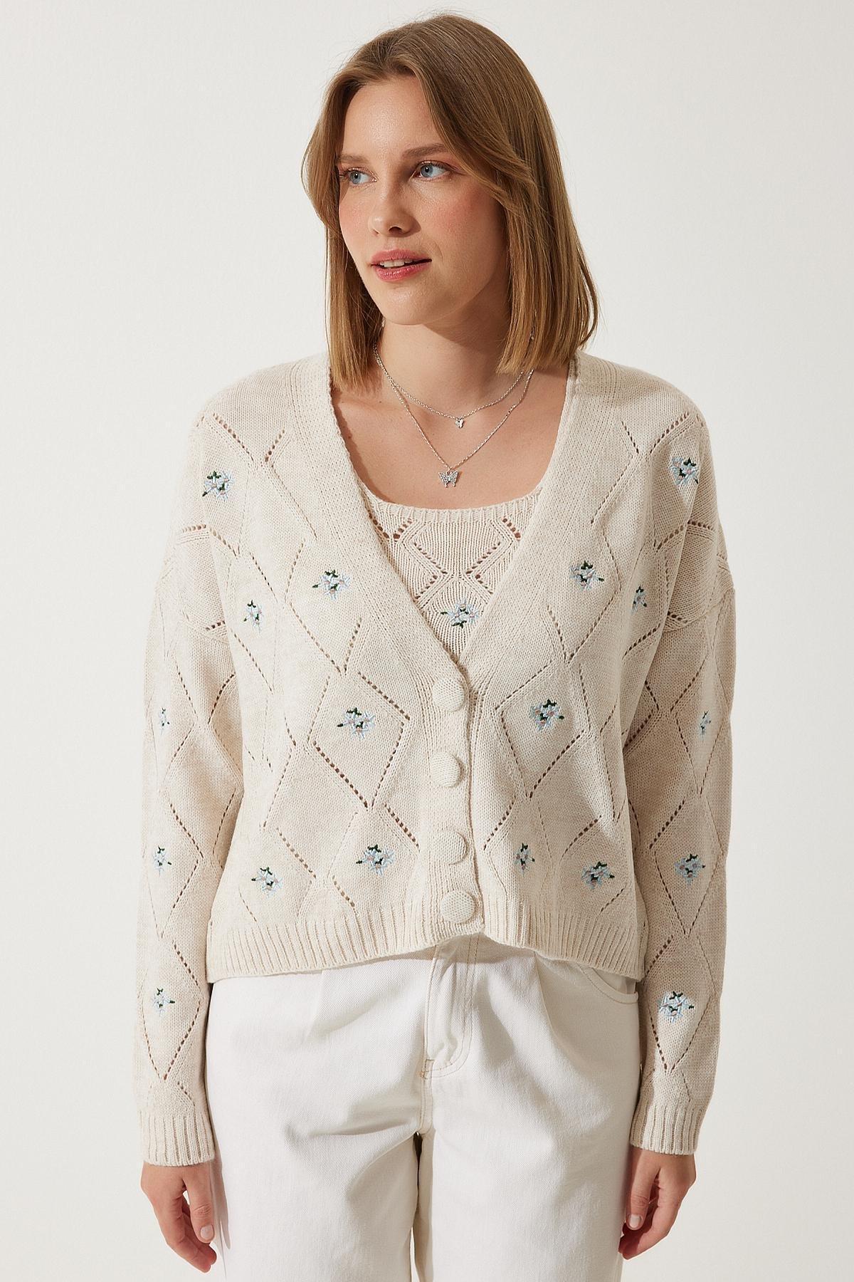 Beige Ajoure V-Neck Cardigan Co-ord Set, Cream, large image number 3