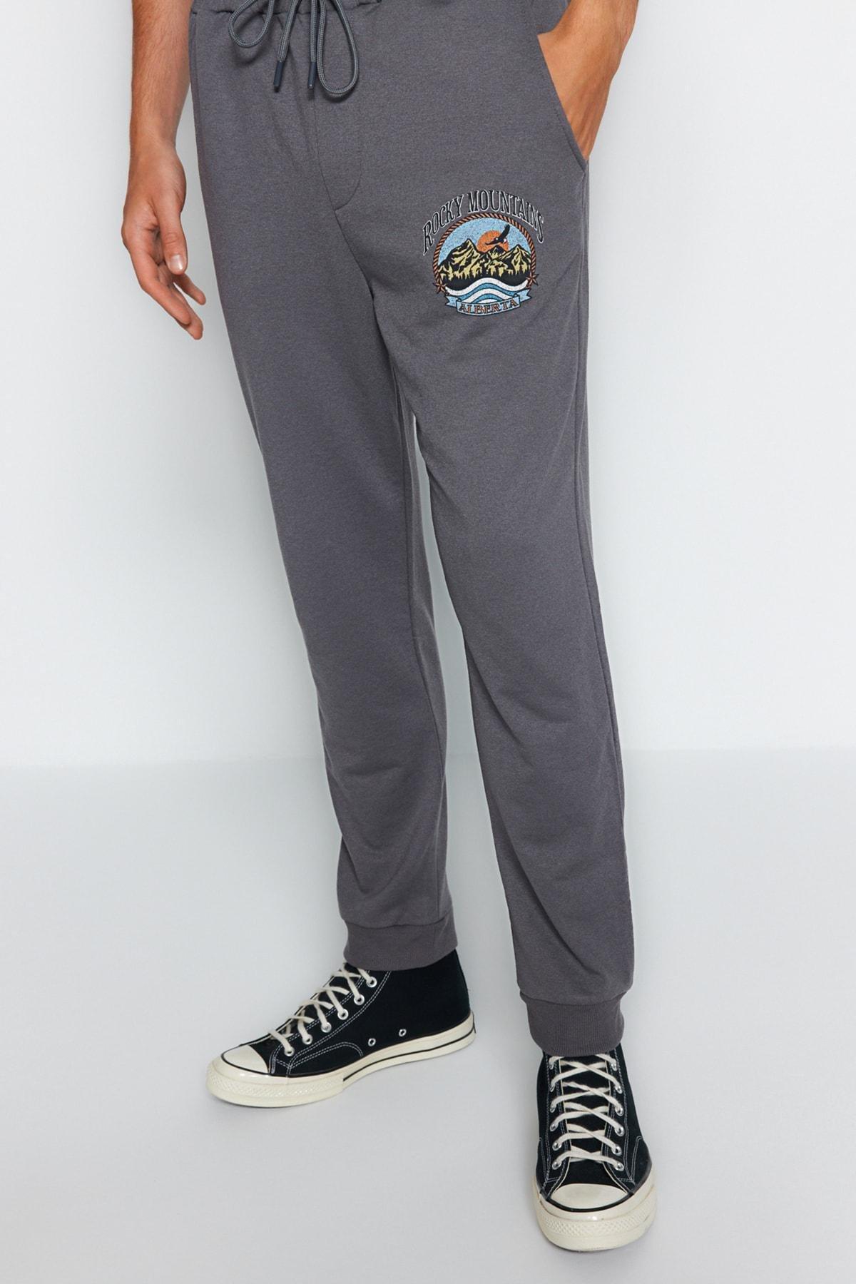 Grey Relaxed Mid Waist Sweatpants, , large image number 4