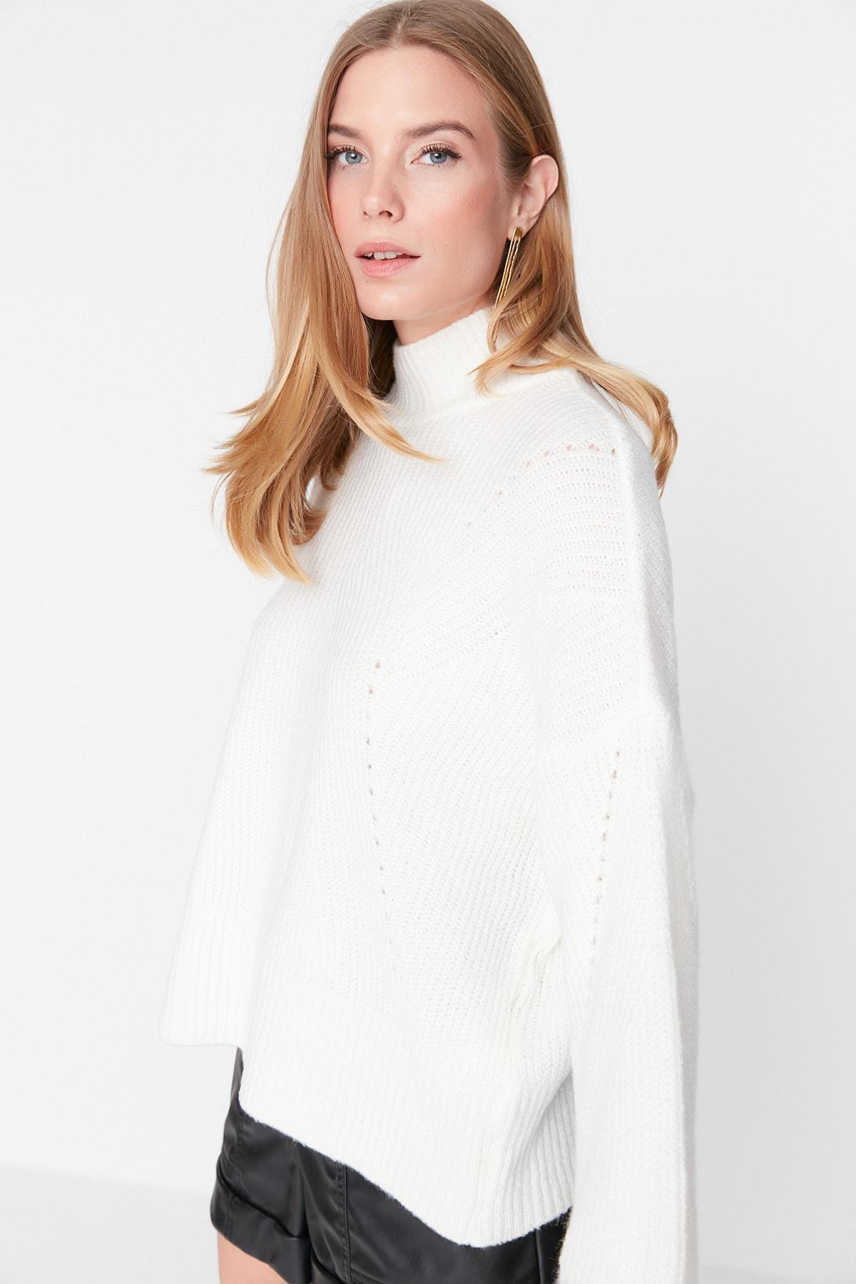 Ecru Standing Collar Sweater, , large image number 2