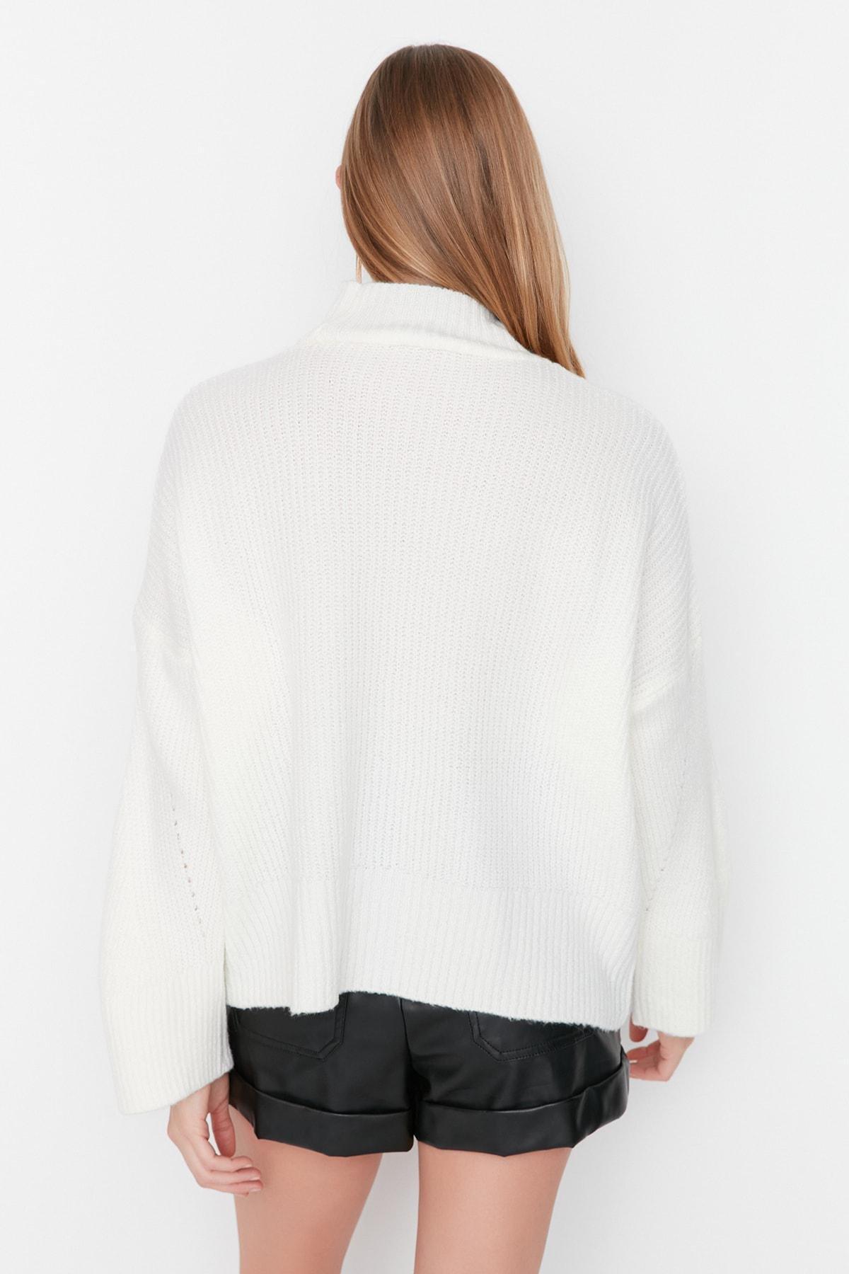 Ecru Standing Collar Sweater, , large image number 5