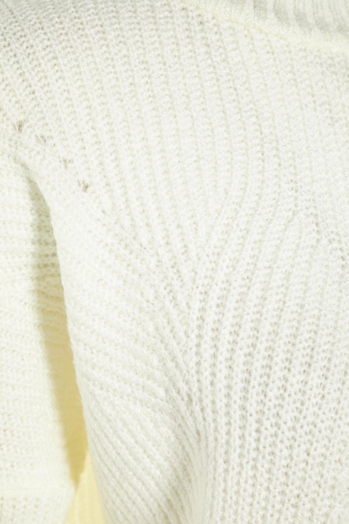Ecru Standing Collar Sweater, , large image number 6