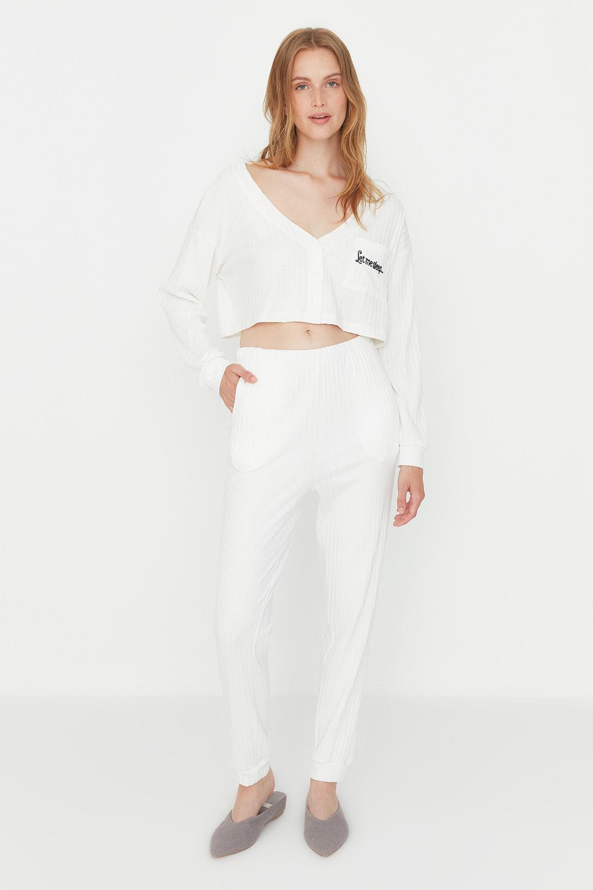 White V-Neck Cropped Pyjama Set, , large image number 0