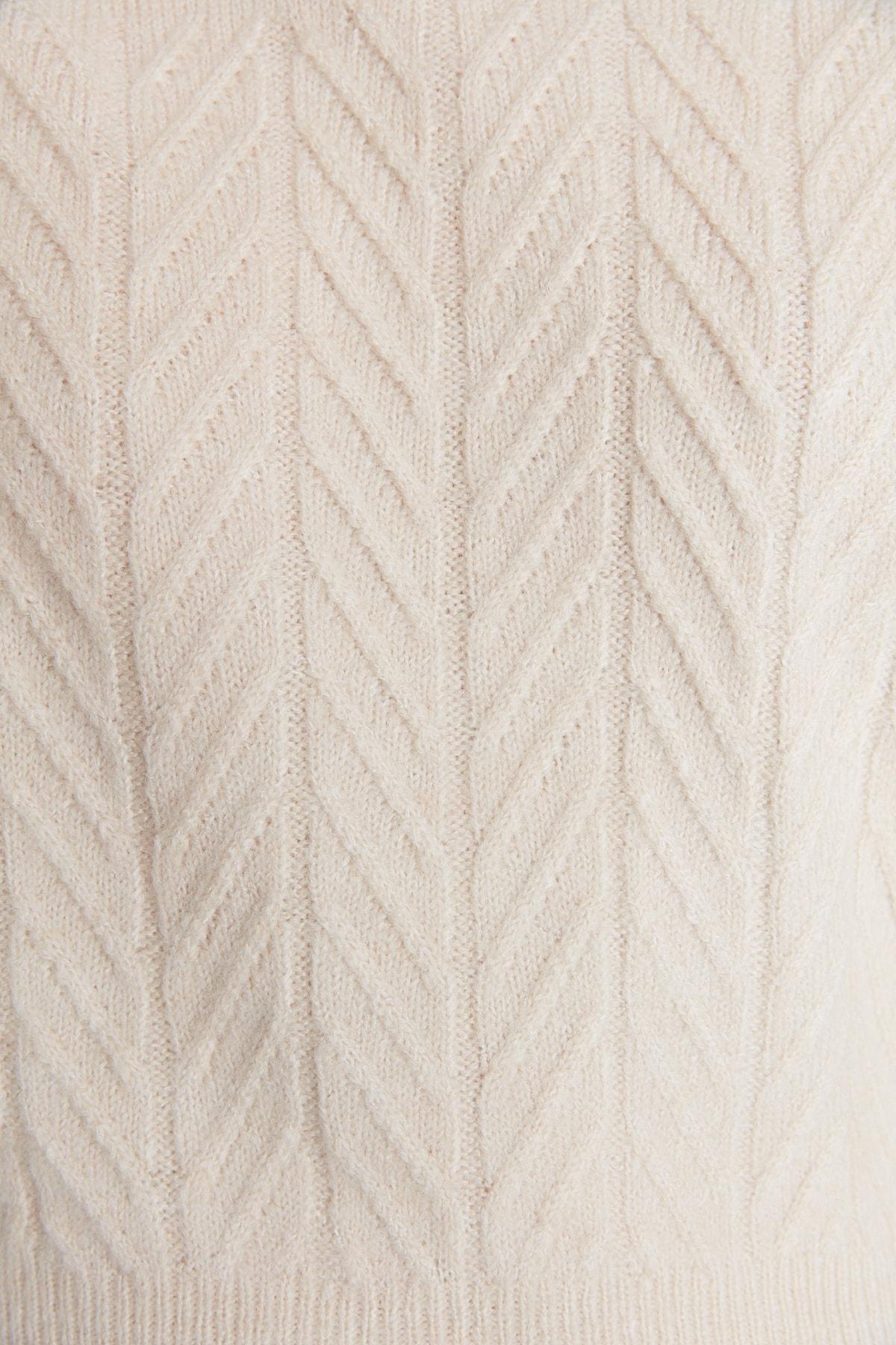 Beige Wide Fit Soft Textured Braids Knitwear Sweater, Gray, large image number 3