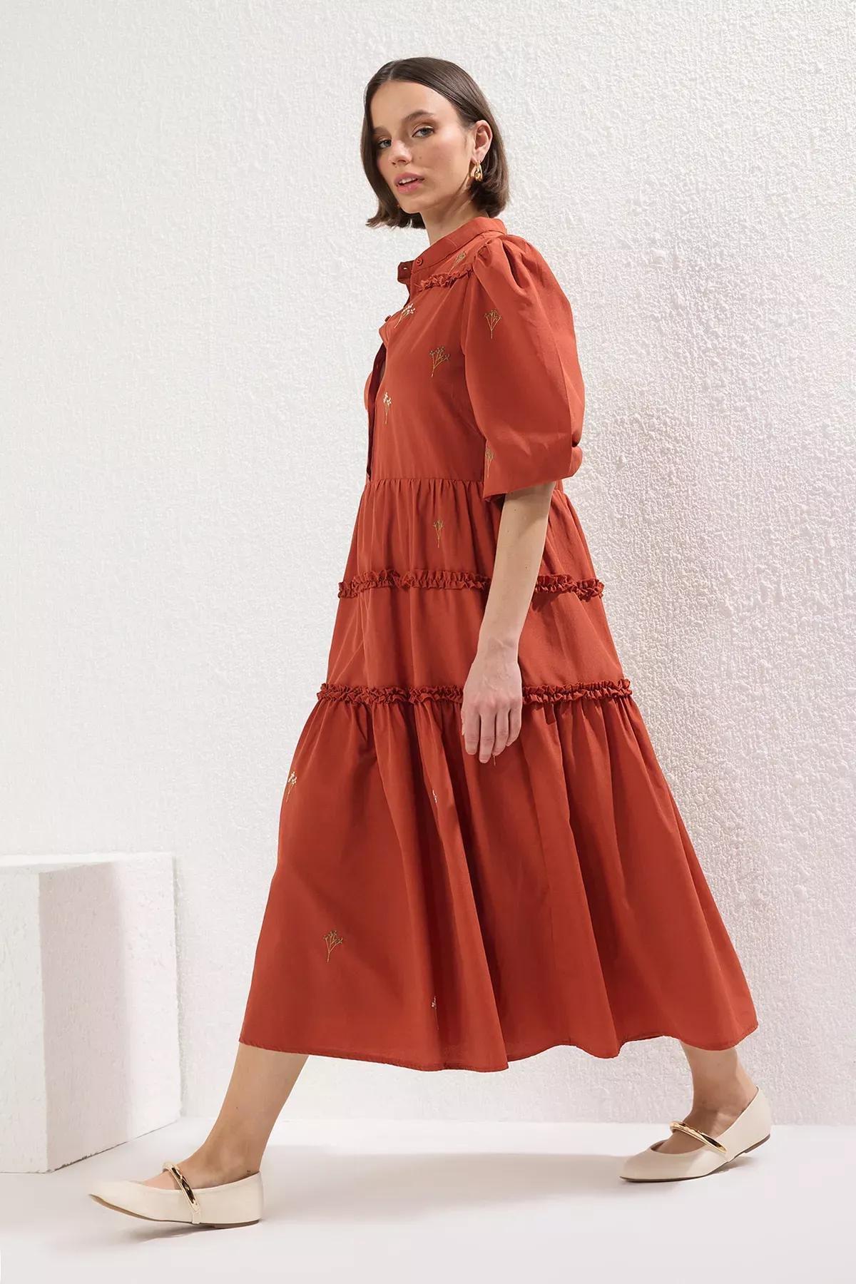 Red Straight Cut Embroidered Midi Dress, , large image number 1