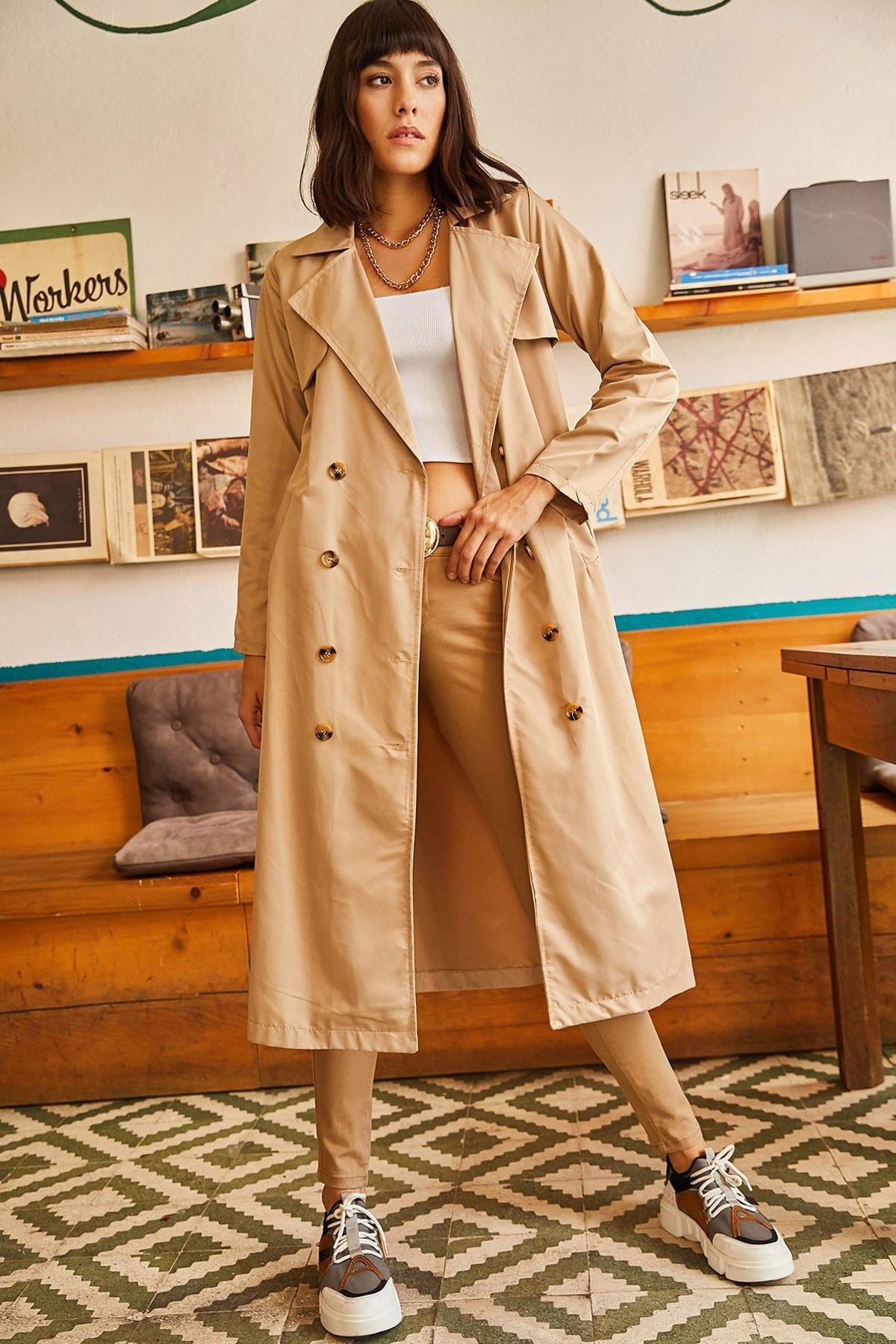 Olalook - Beige Double-Breasted Trench Coat