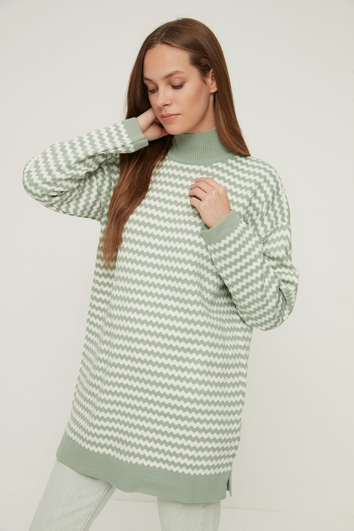 Green Relaxed Sweater, , medium