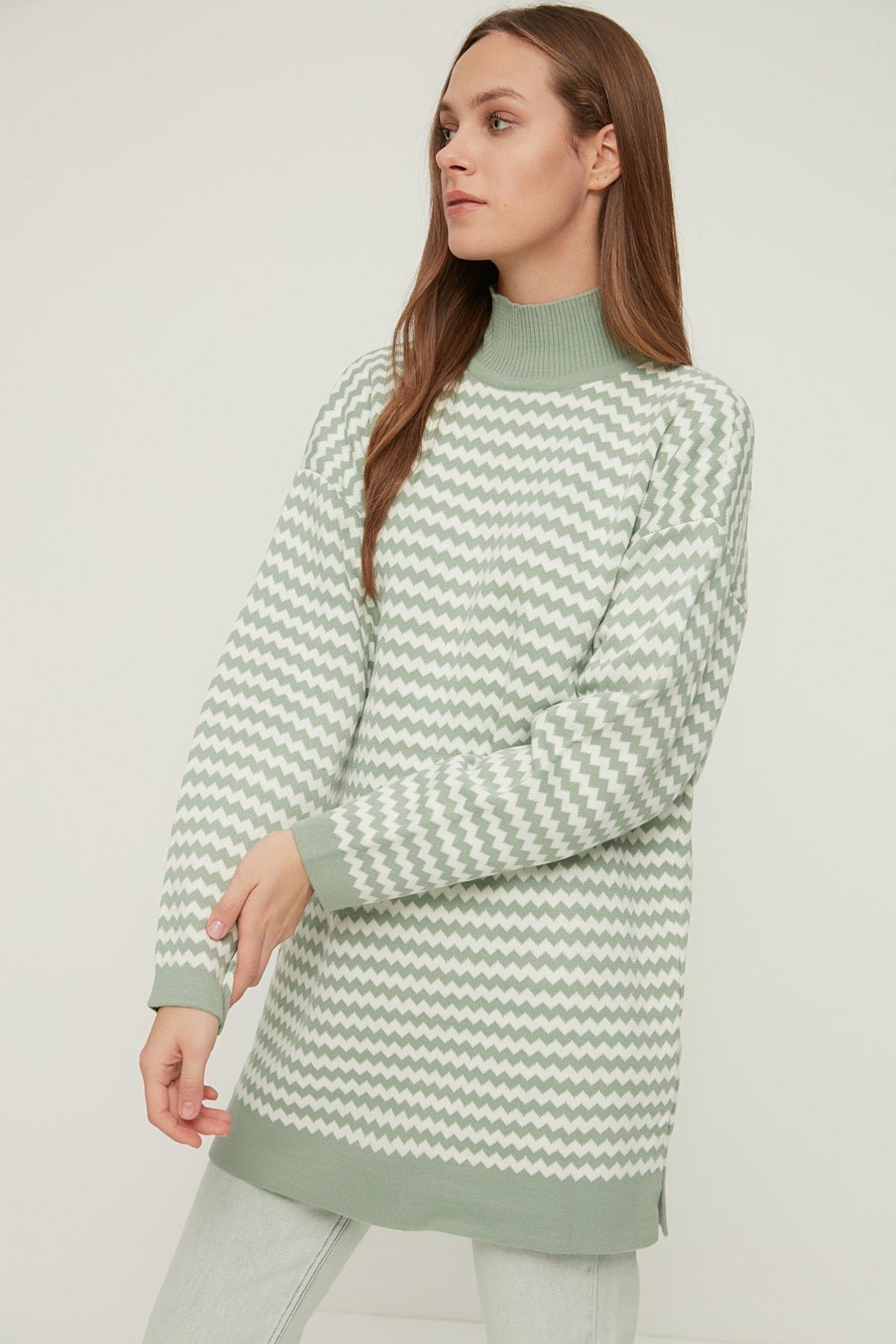 Green Relaxed Sweater, , large image number 1