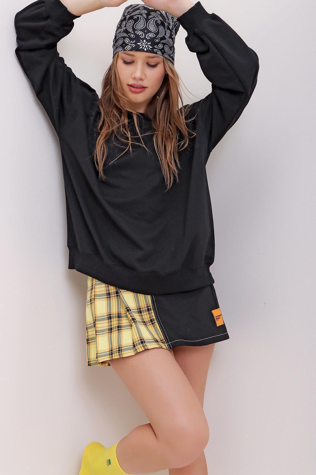 Alacati - Black Crew Neck Oversize Sweatshirt