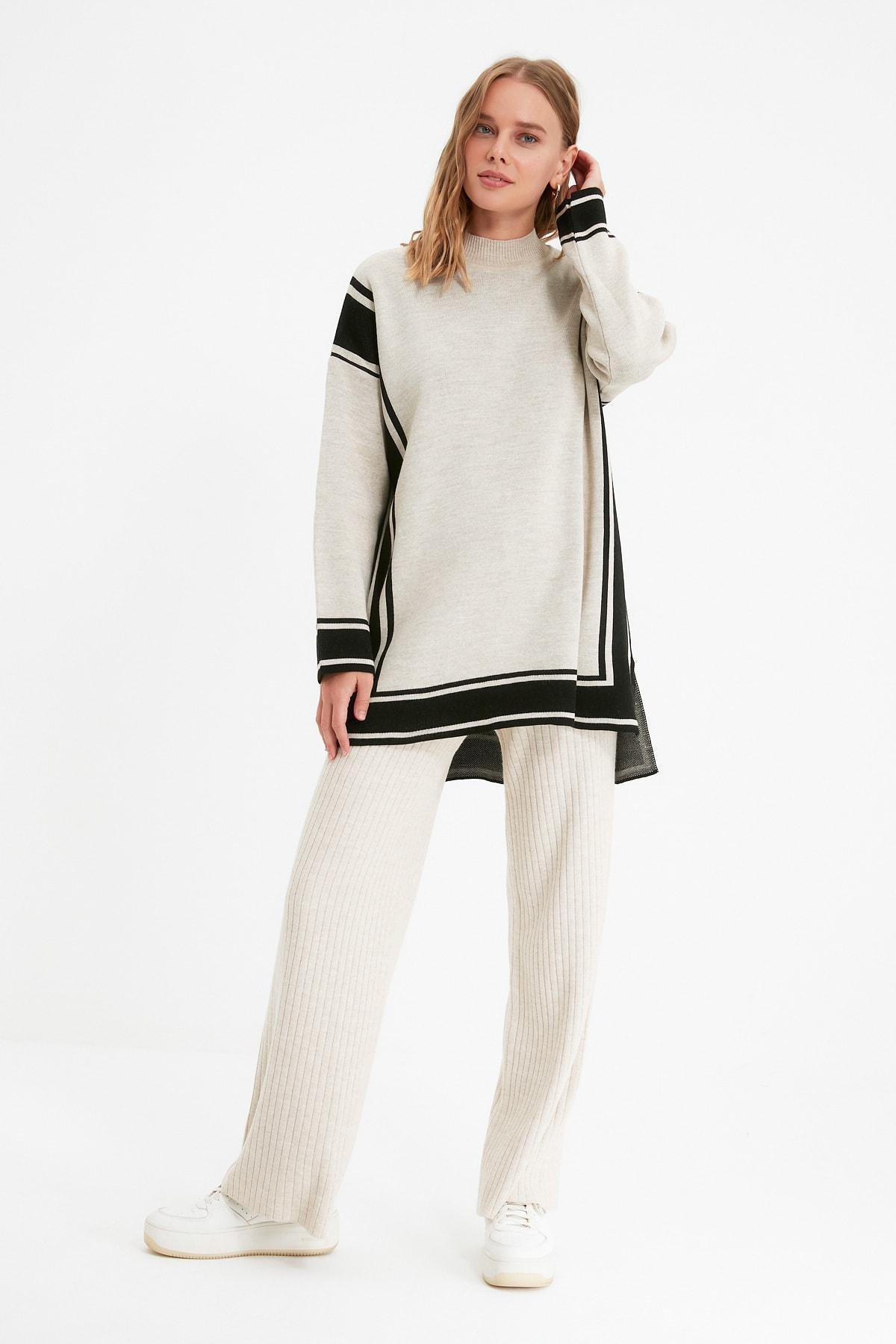 Beige Colourblock Sweater, , large image number 1