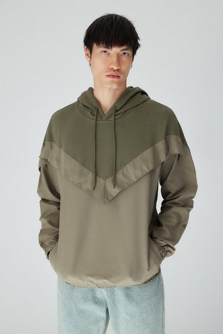 Trendyol - Khaki Hooded Oversize Sweatshirt