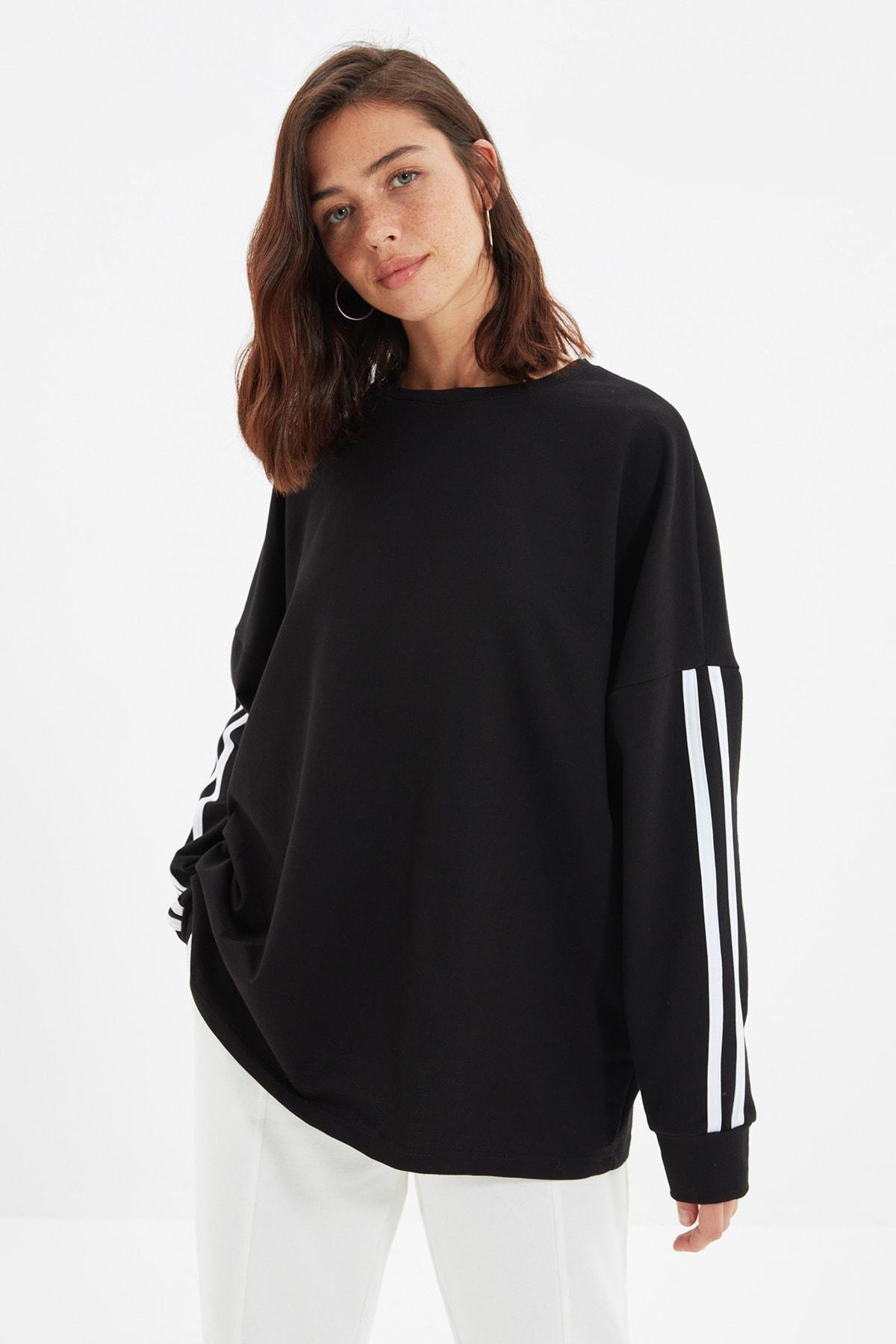 Black Crew Neck Sweatshirt, Black, large image number 0