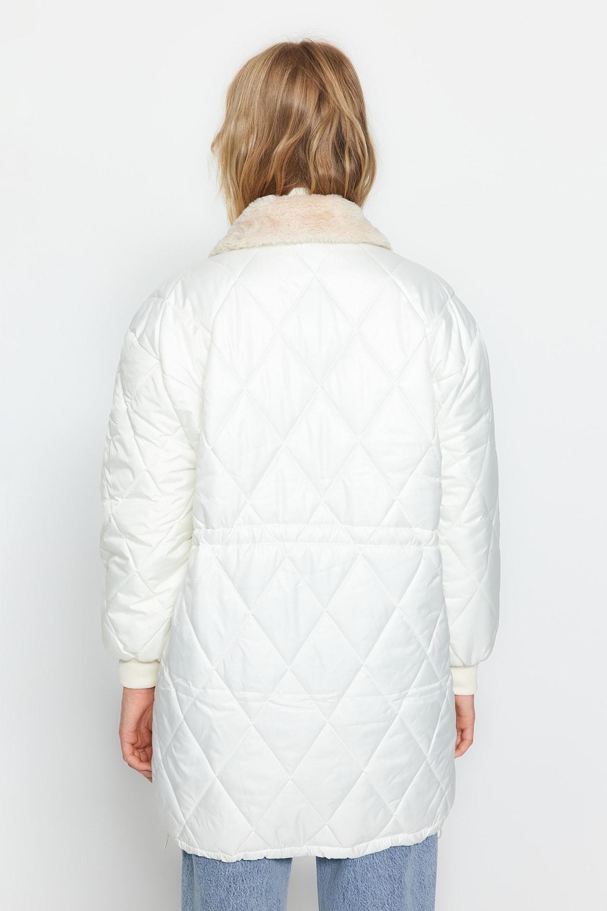 Trendyol - White Puffer Jacket
