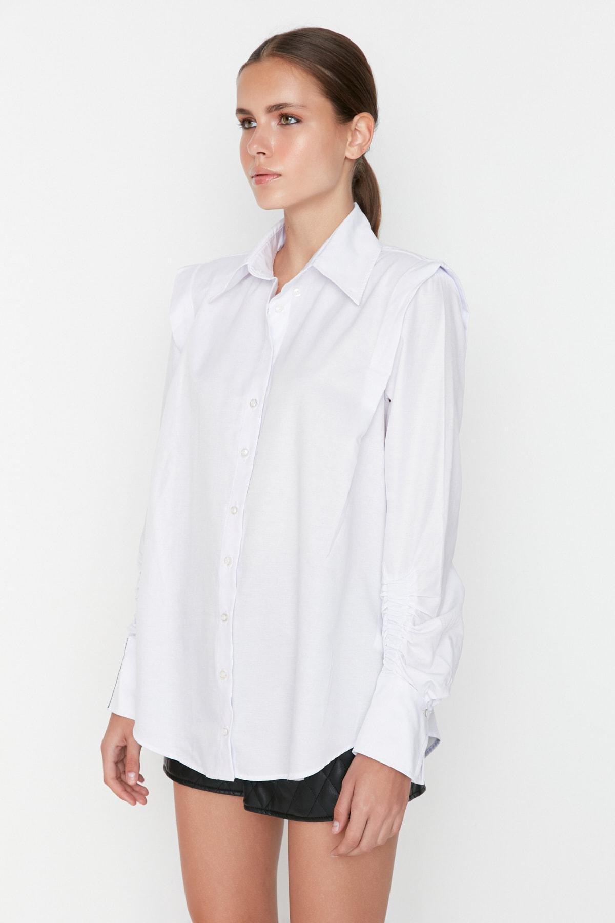 Trendyol - White Collared Shirt