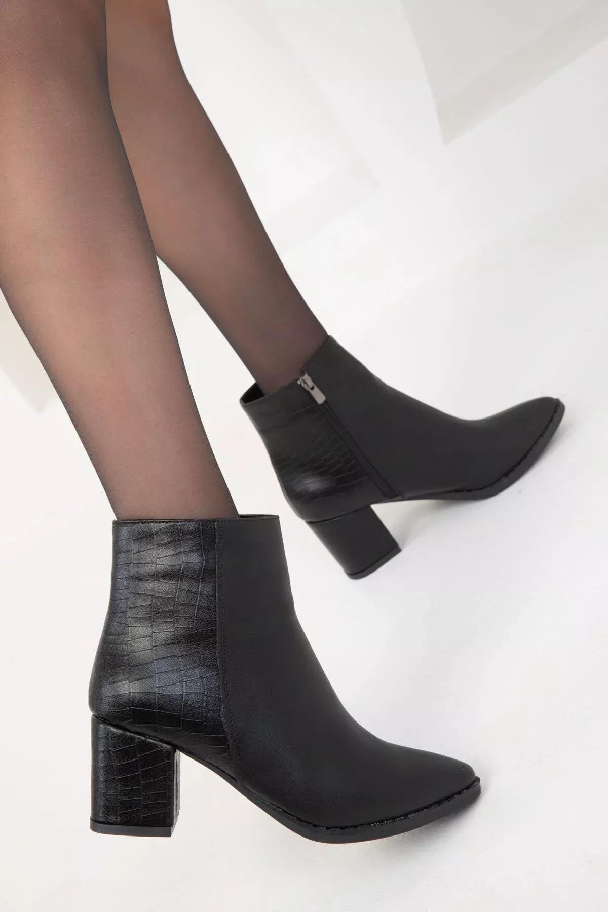 Black Crocodile Boots, C101_2974, large image number 0