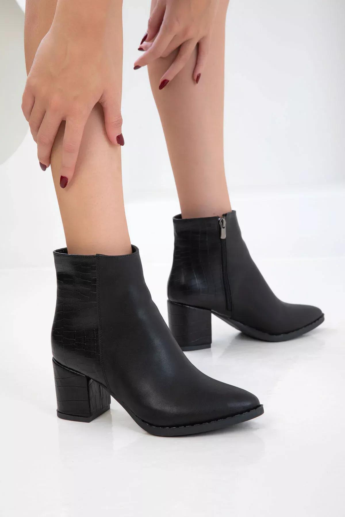 Black Crocodile Boots, C101_2974, large image number 3