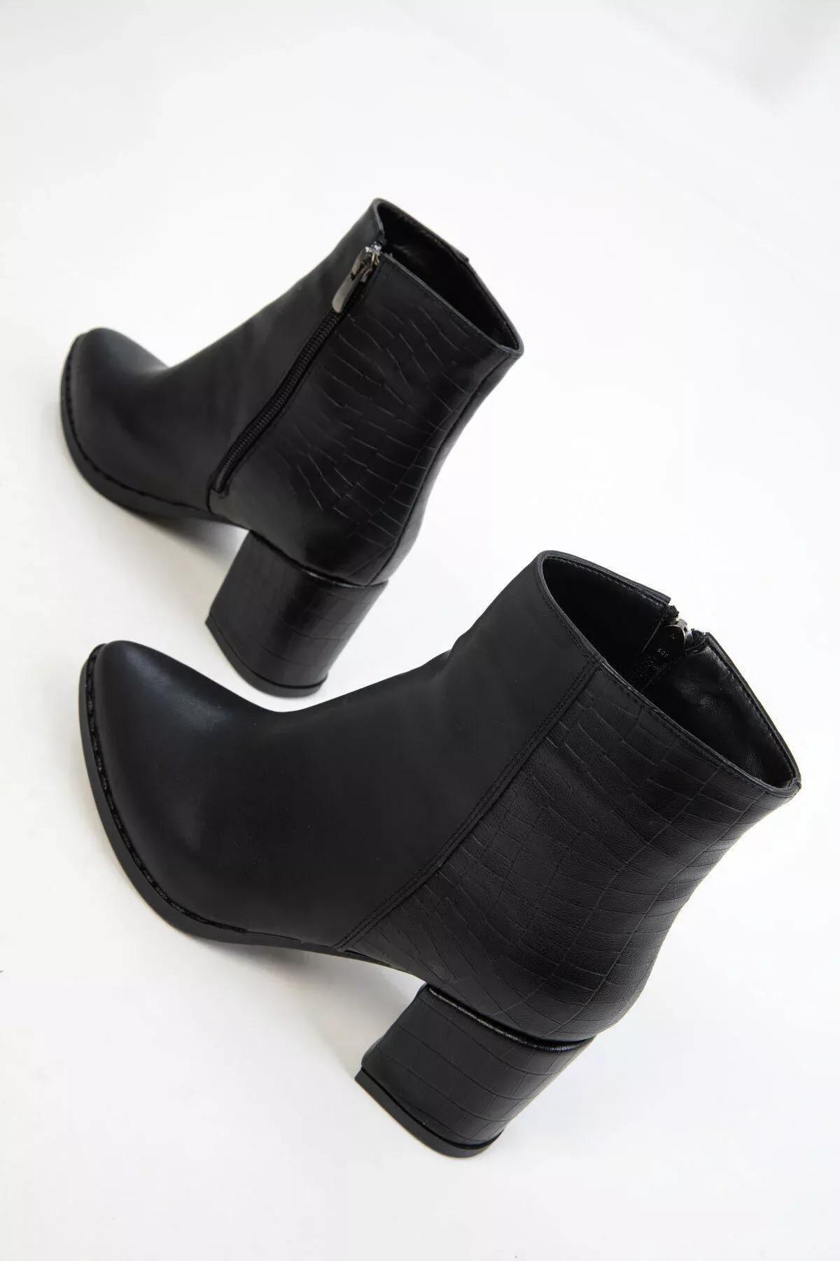 Black Crocodile Boots, C101_2974, large image number 4