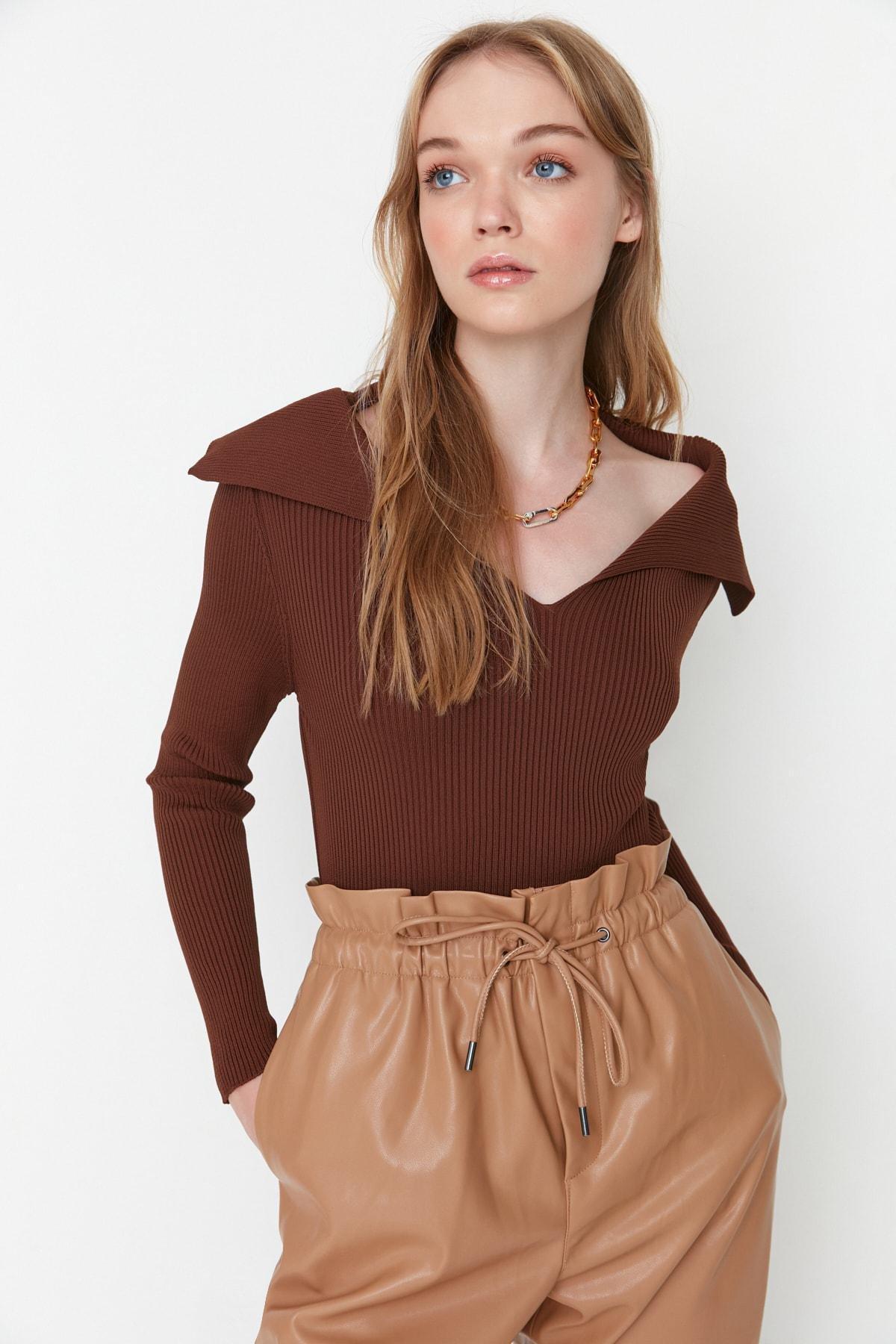 Brown Plain Sweater, , large image number 2