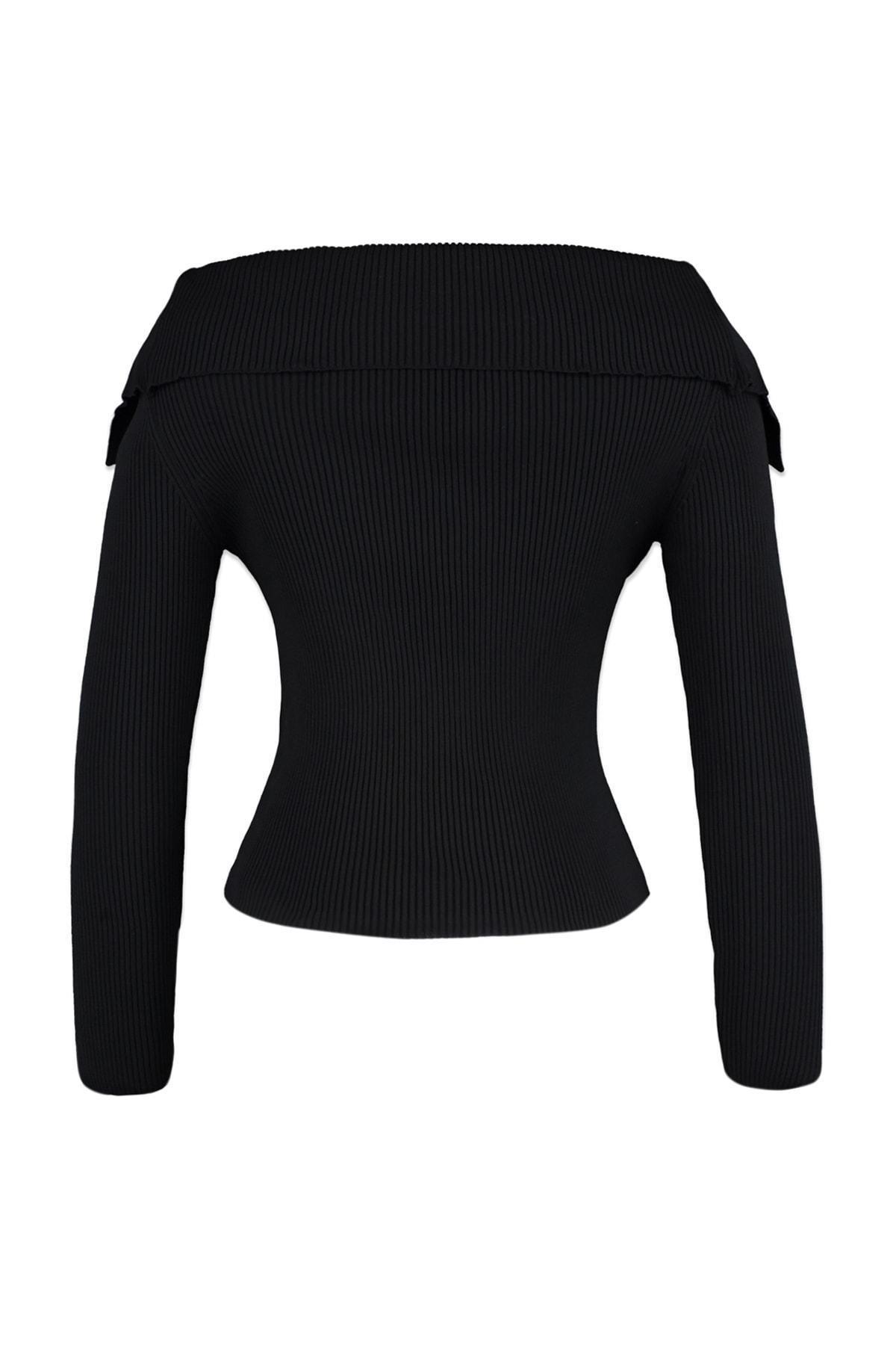 Black Slim Turndown Collar Sweater, , large image number 5