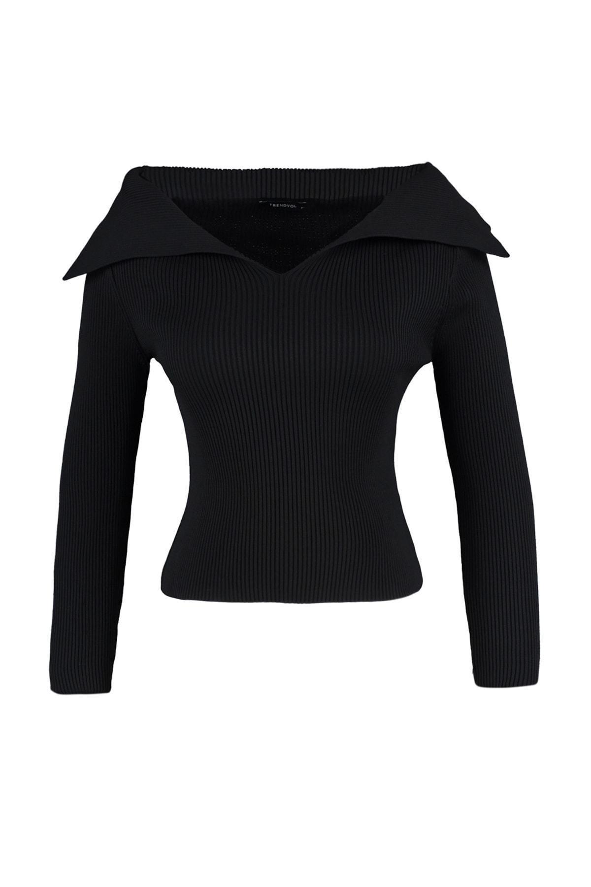 Black Slim Turndown Collar Sweater, , large image number 6