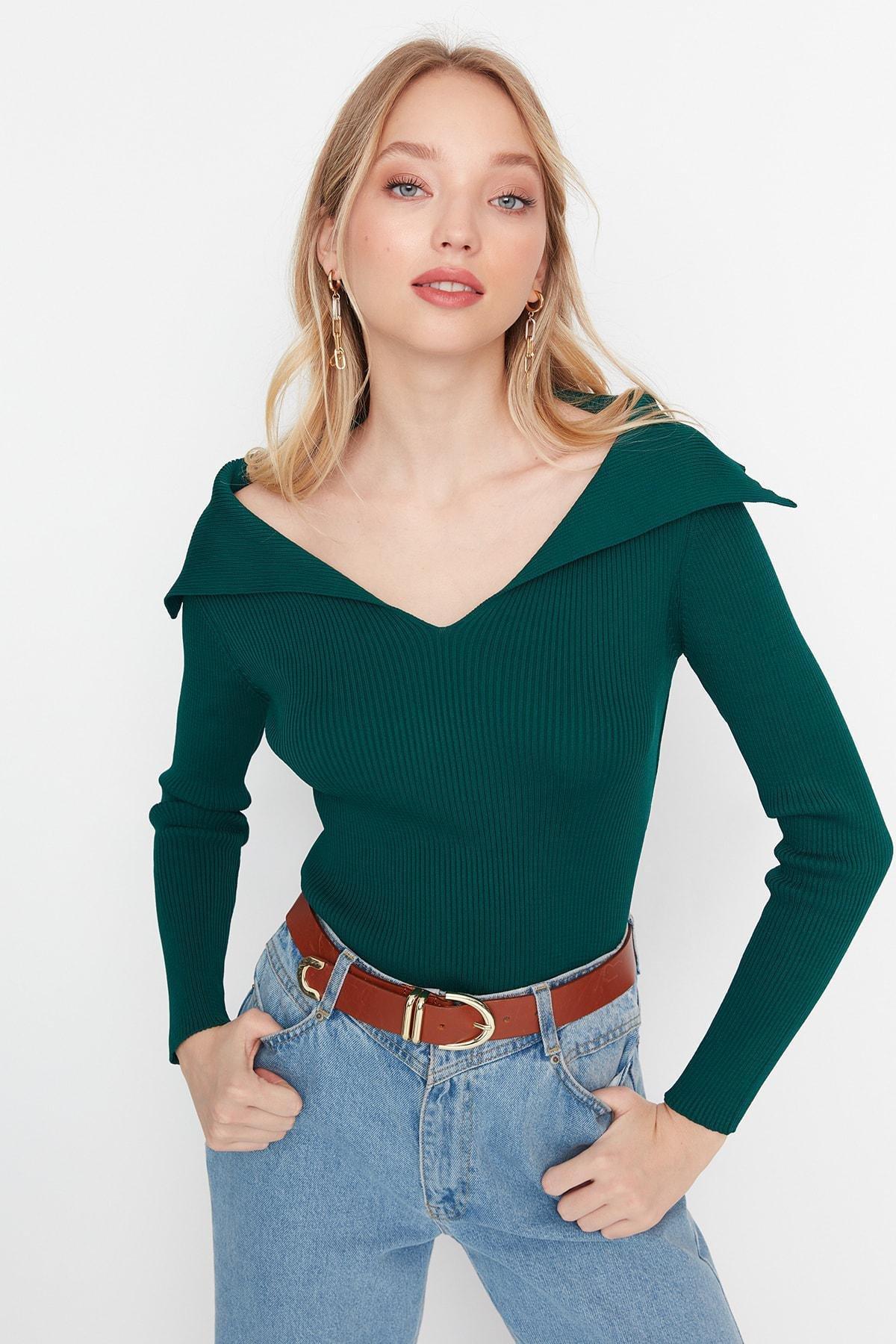 Trendyol - Green Off-Shoulder Sweater