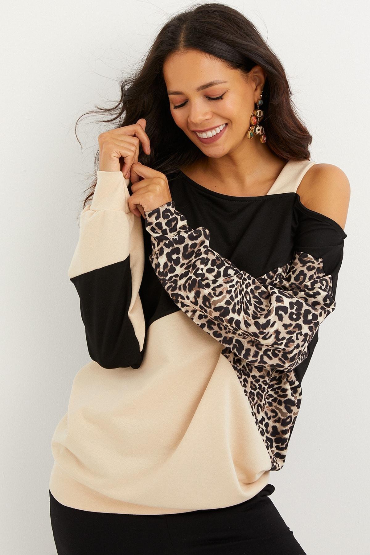 Multicolour Colourblock Off-Shoulder Sweatshirt, Camel-Black, medium