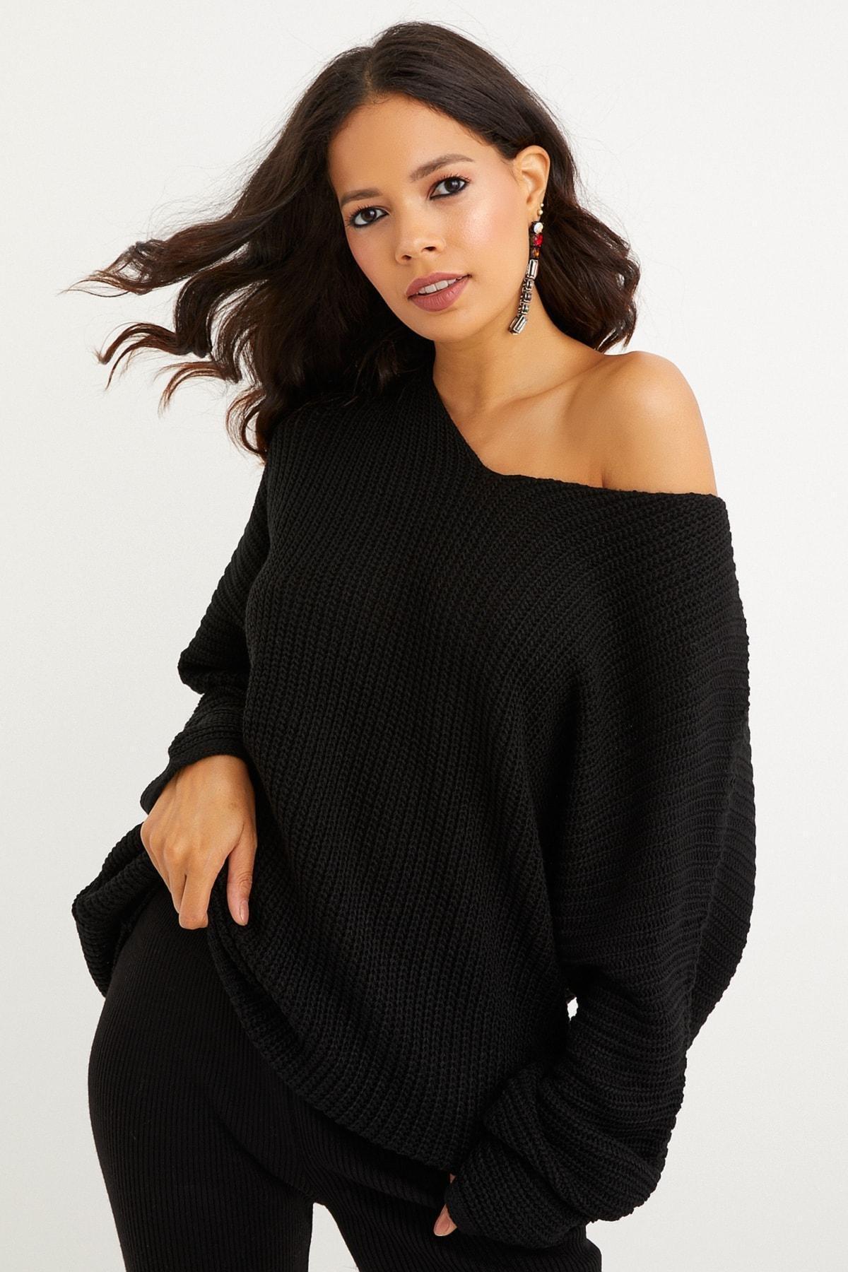 Black Off-Shoulder Basic Tunic, BLACK, large image number 1