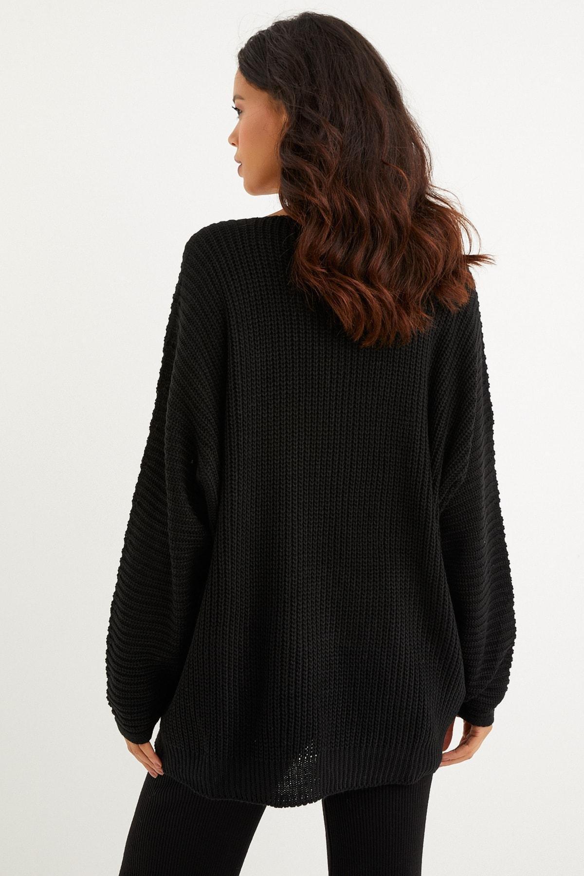 Black Off-Shoulder Basic Tunic, BLACK, large image number 4