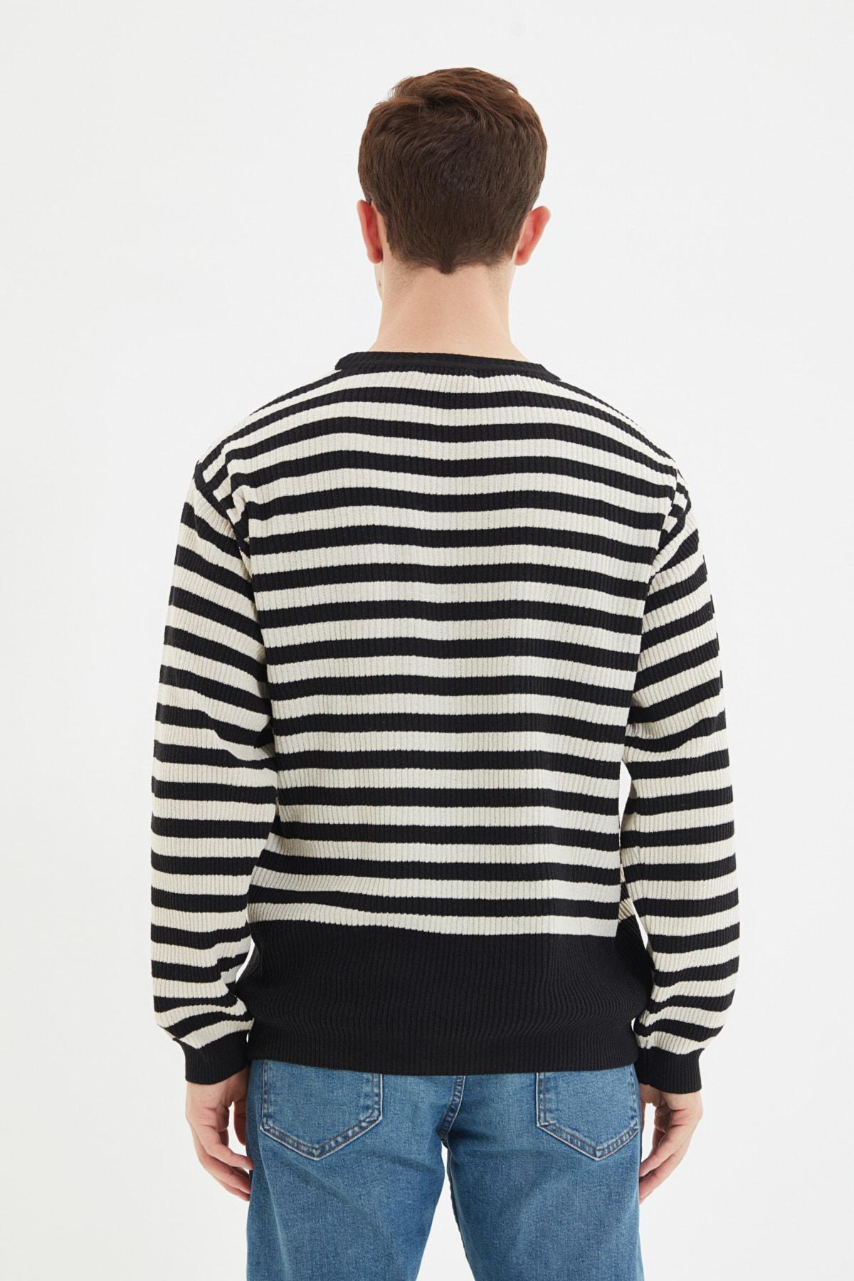 Trendyol - Black Striped Oversized Sweater