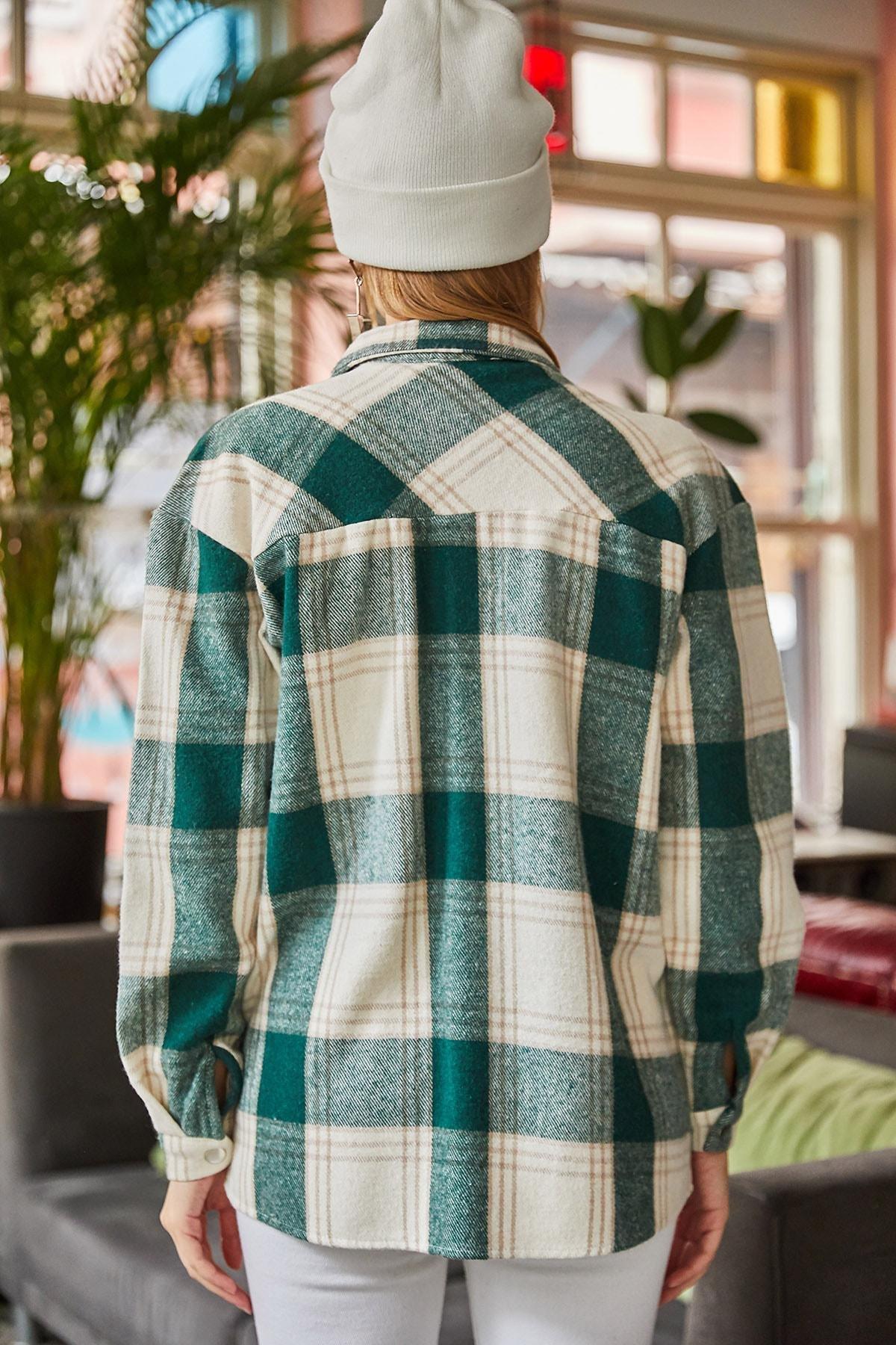Green Plaid Relaxed Shirt, , large image number 7