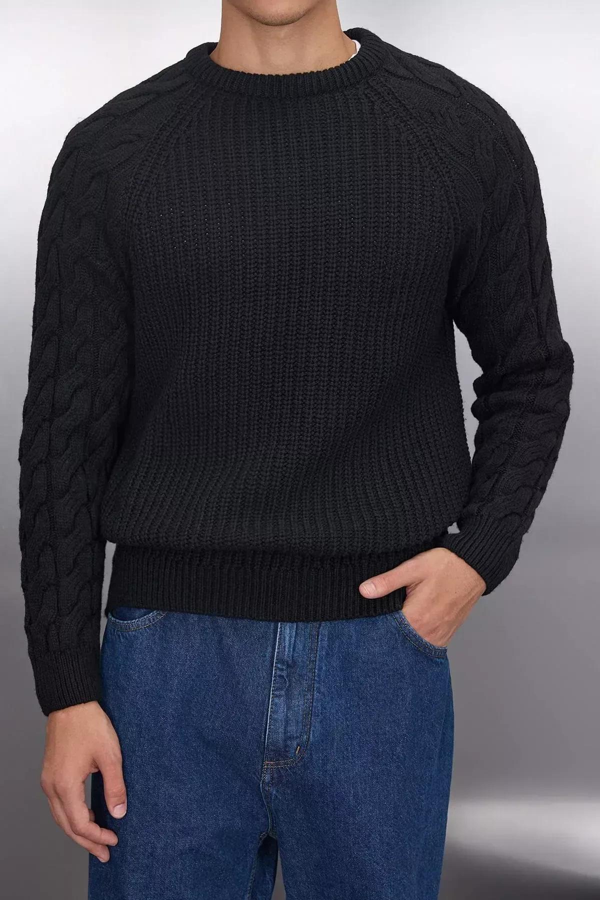 Black Regular Knitwear Sweater, , large image number 4