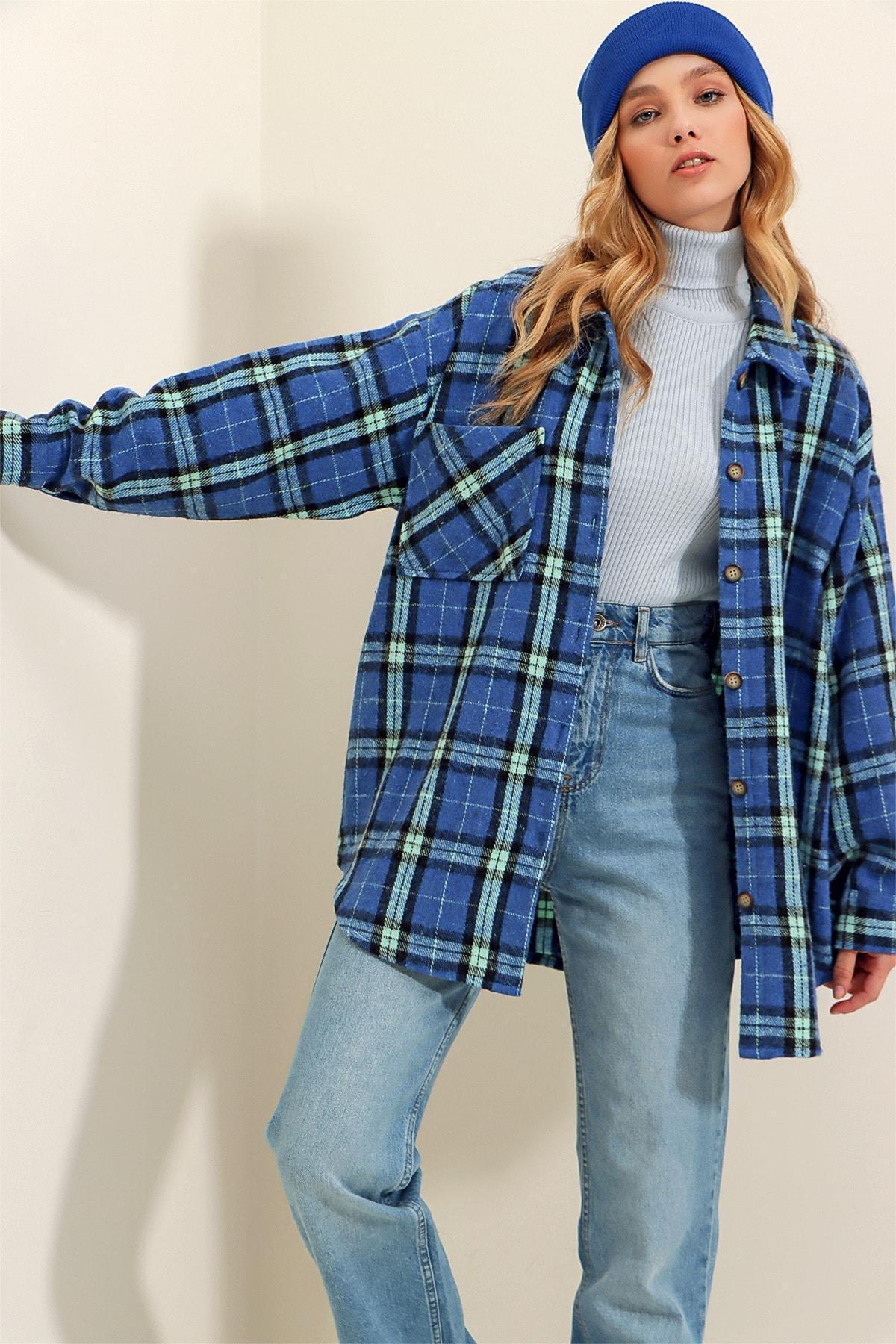 Navy Plaid Oversize Shirt, Dark blue, large image number 2