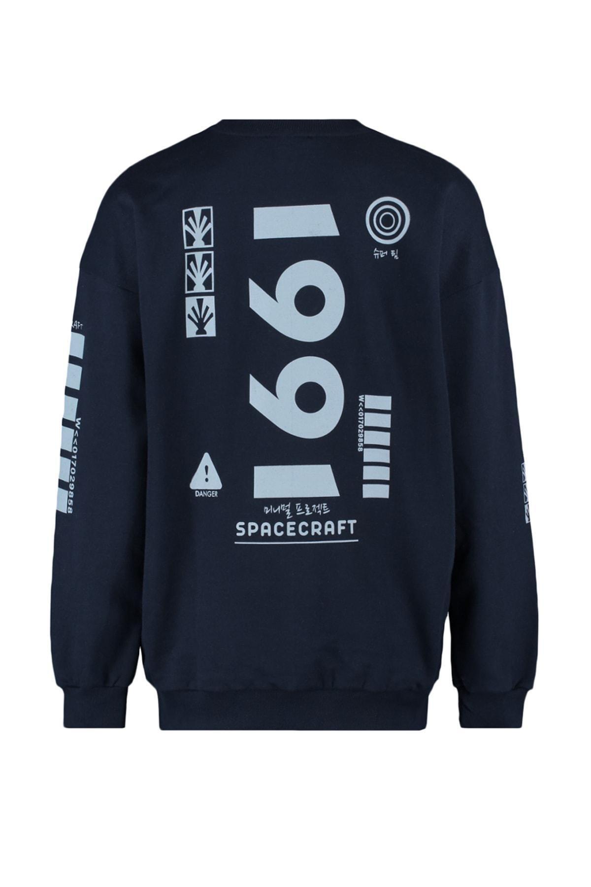 Black Printed Oversize Sweatshirt, , large image number 8