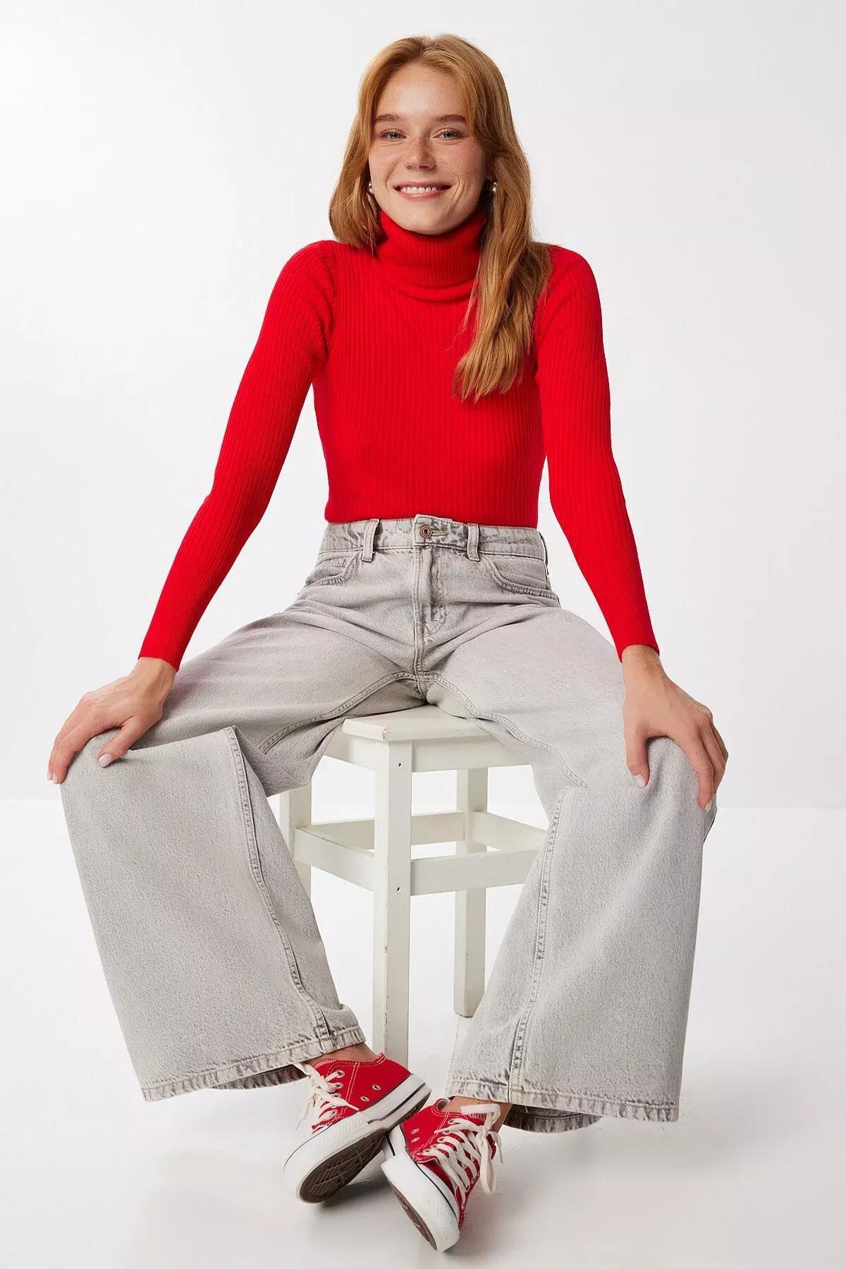 Red Turtleneck Ribbed Lycra Sweater, , large image number 1