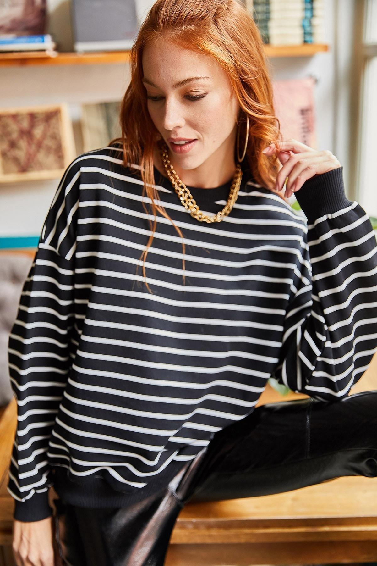 Black Striped Oversize Sweatshirt, BLACK WHITE, large image number 0