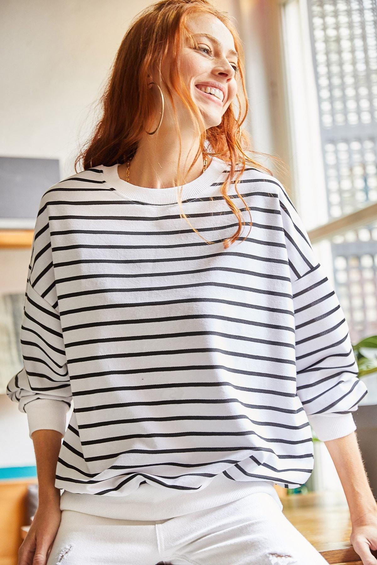 White Striped Oversize Sweatshirt, White black, large image number 0