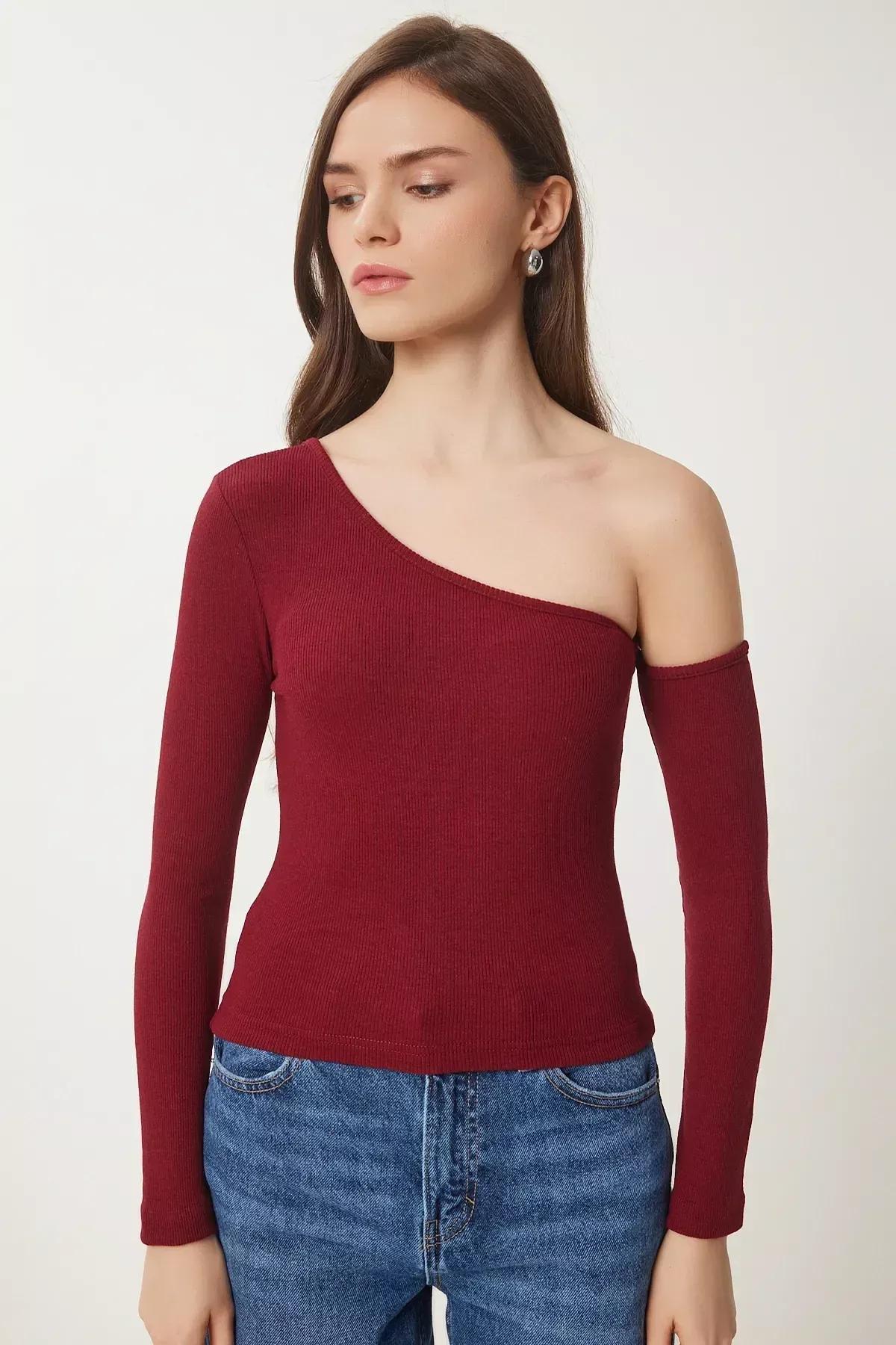 Burgundy Asymmetrical Off-Shoulder Fitted Top, Burgundy, large image number 4
