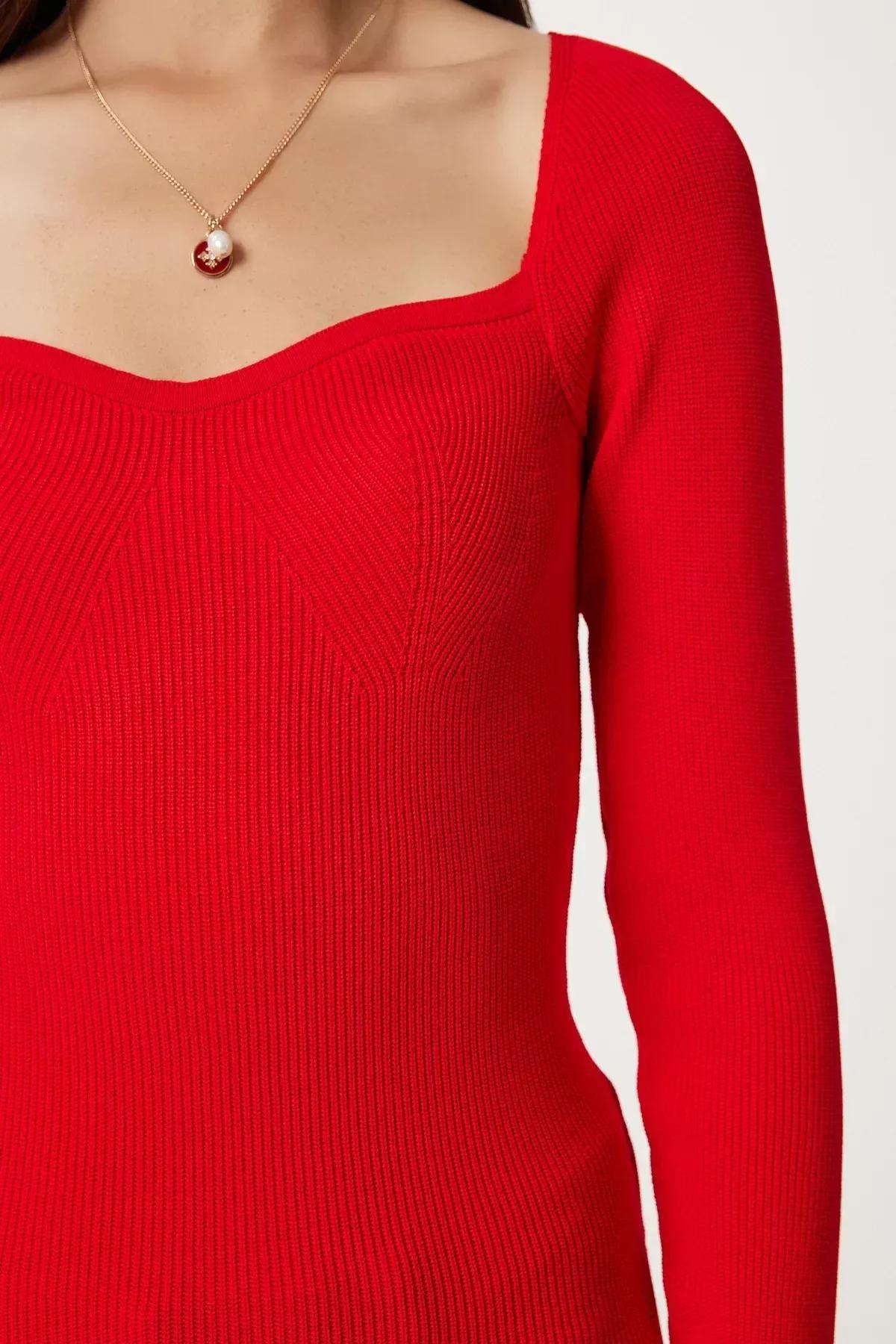 Red Square Collar Slim Sweater, Red, large image number 3