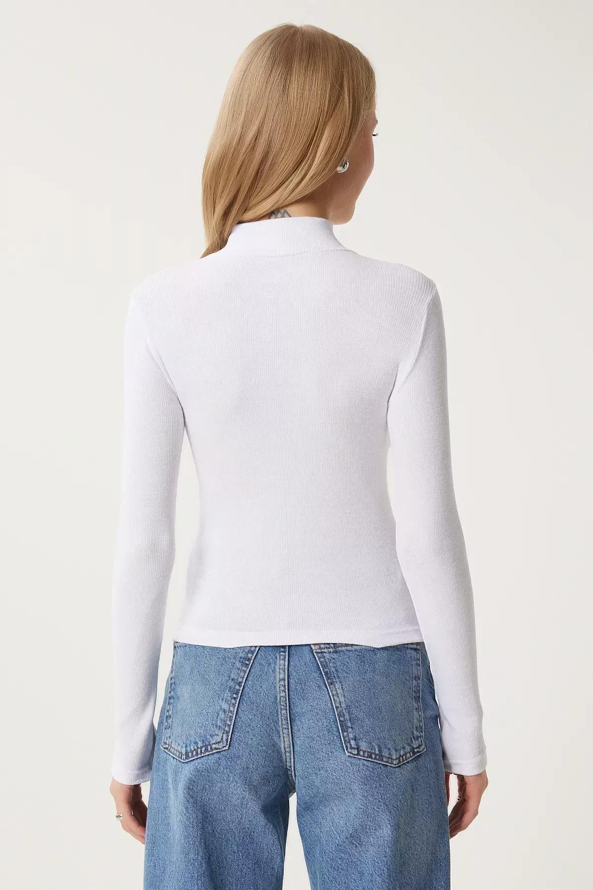 بلوزة بقصة ضيقة وياقة قائمة، أبيض, White, large image number 5