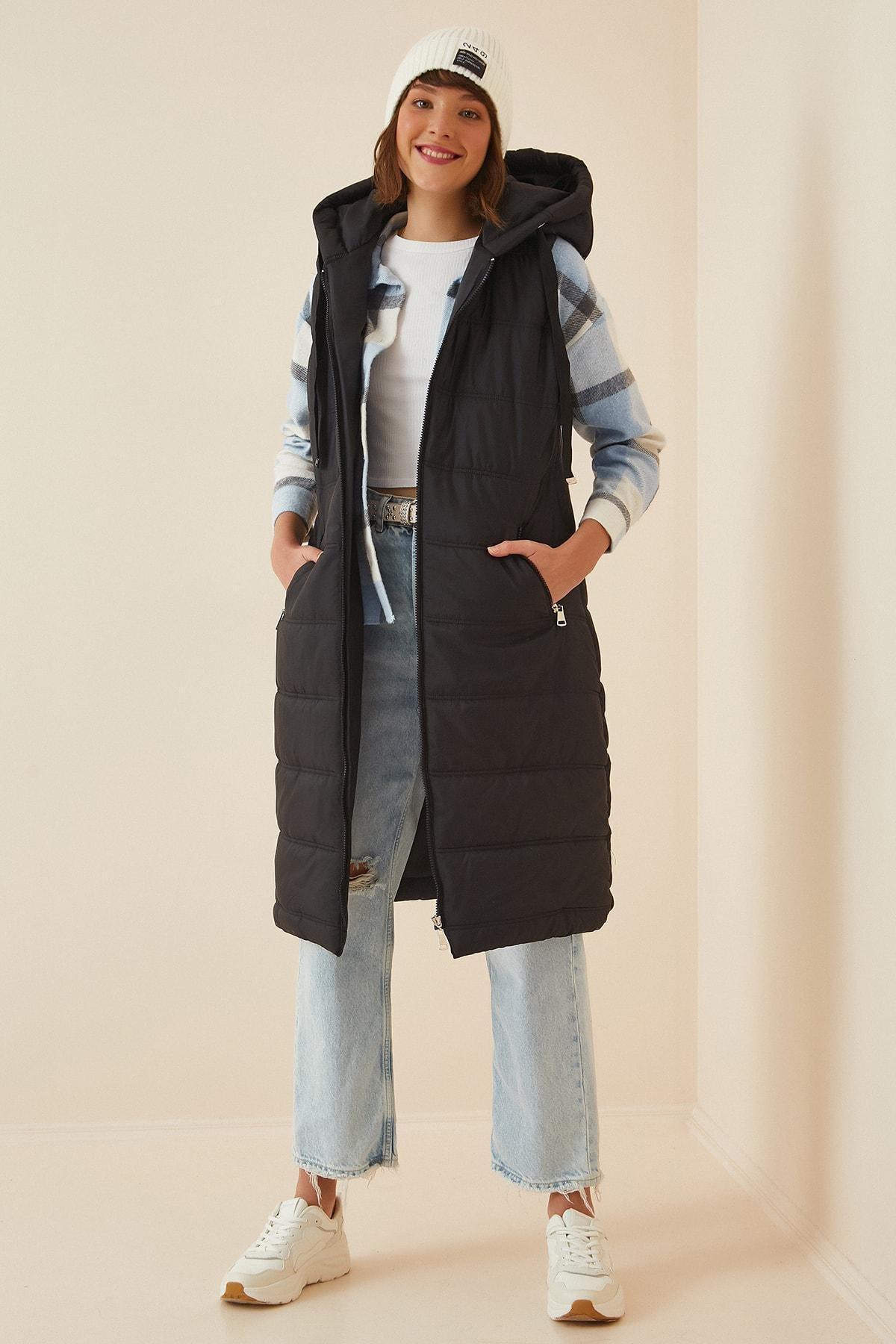 Black Hooded Puffer Vest, , large image number 4