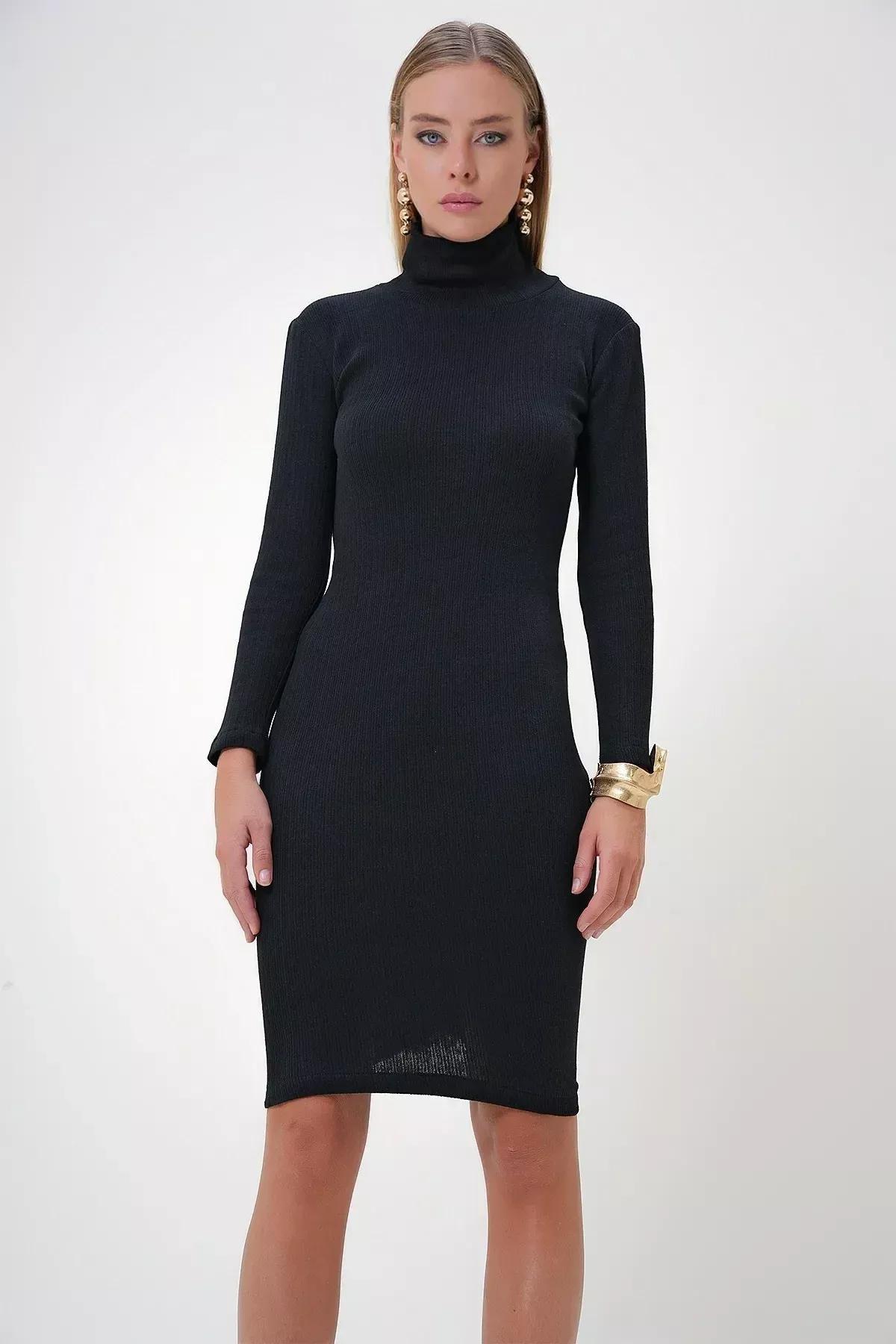 Black Tutrleneck Pullover Dress, , large image number 3