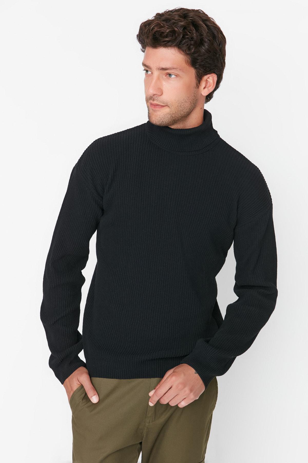 Black Oversize Turtleneck Sweater, , large image number 0