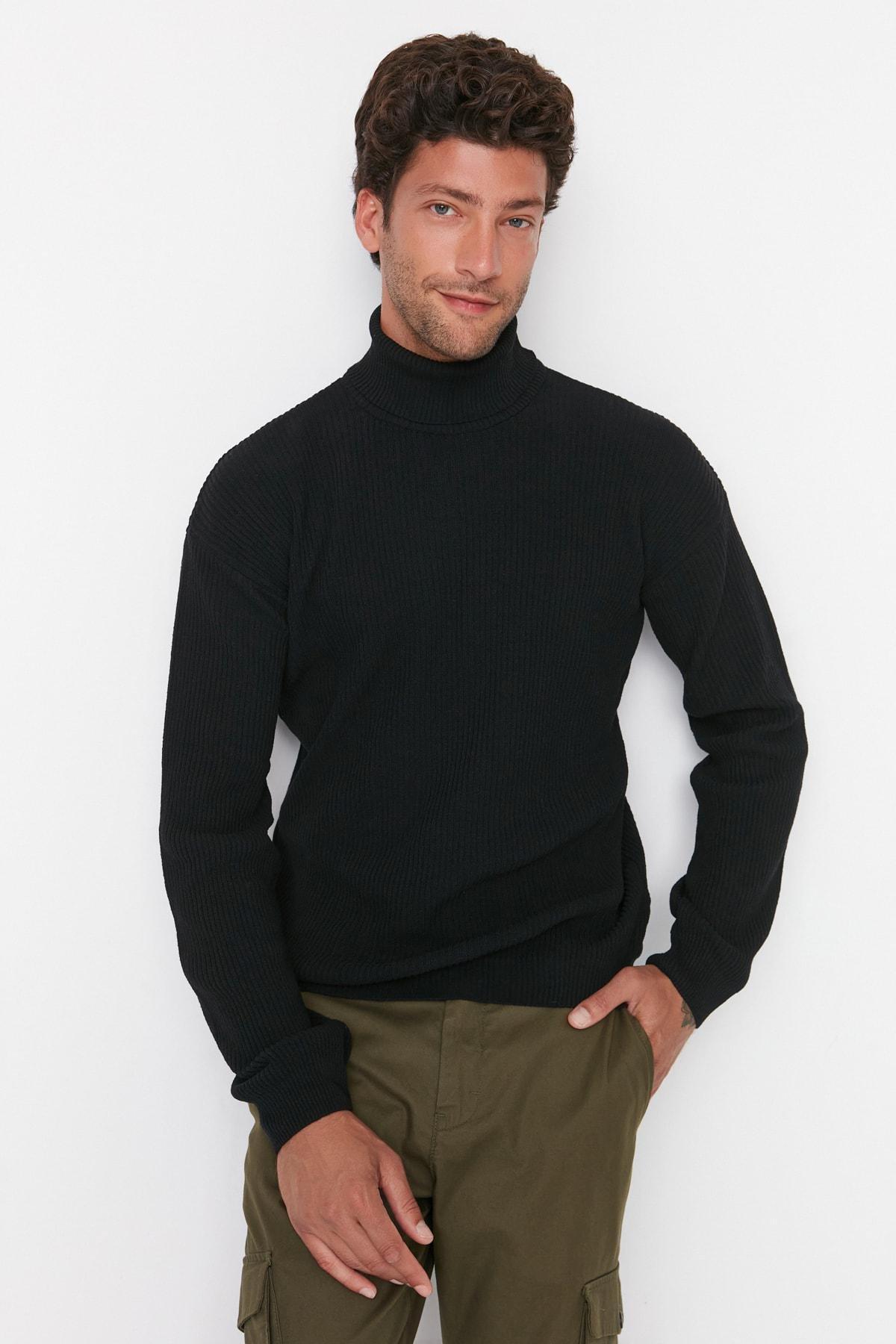 Black Oversize Turtleneck Sweater, , large image number 2