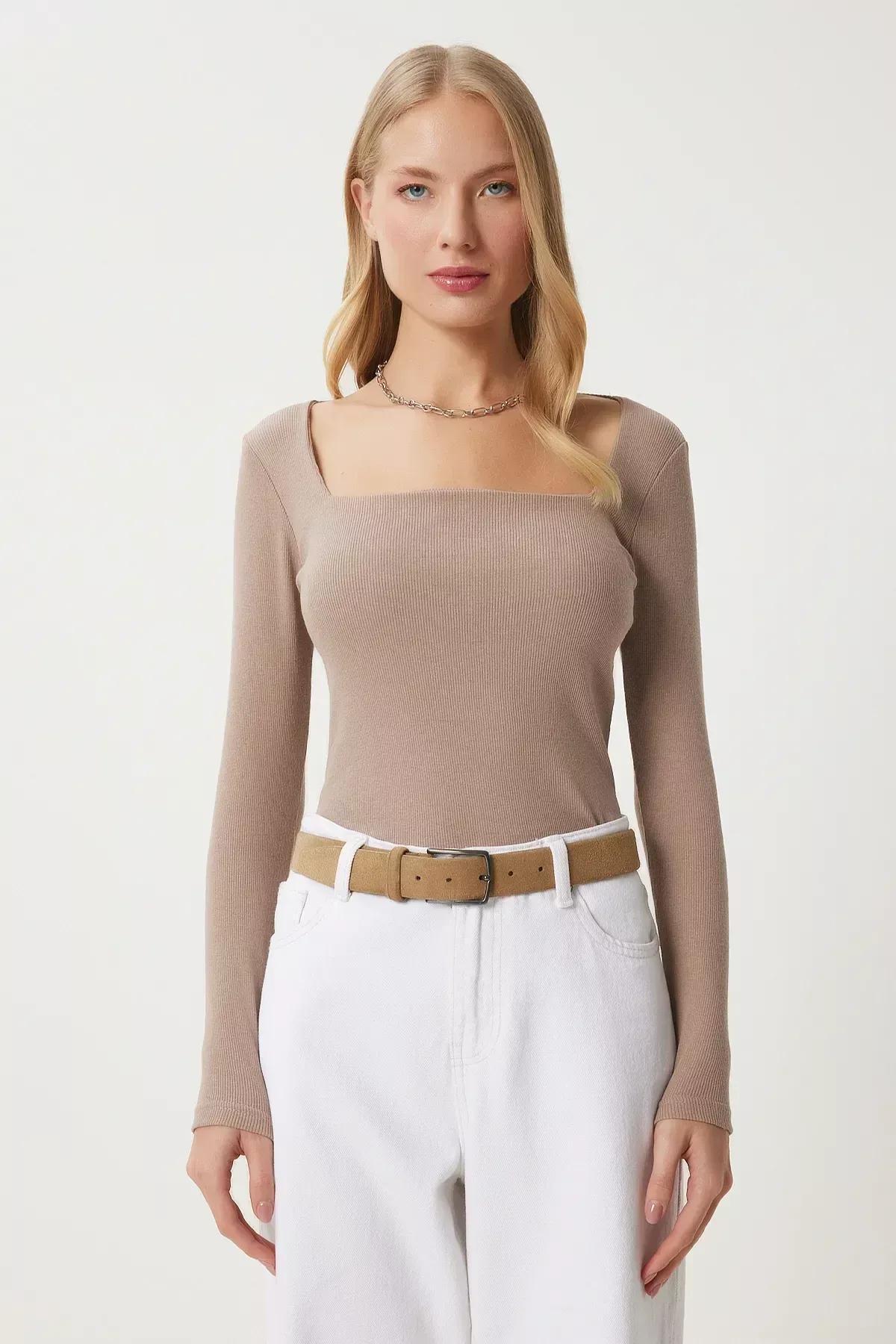 Beige Square Collar Fitted Blouse, Beige, large image number 3