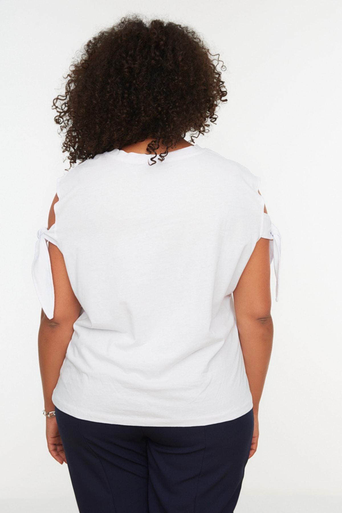 White Regular Plus Size Tshirt, , large image number 4
