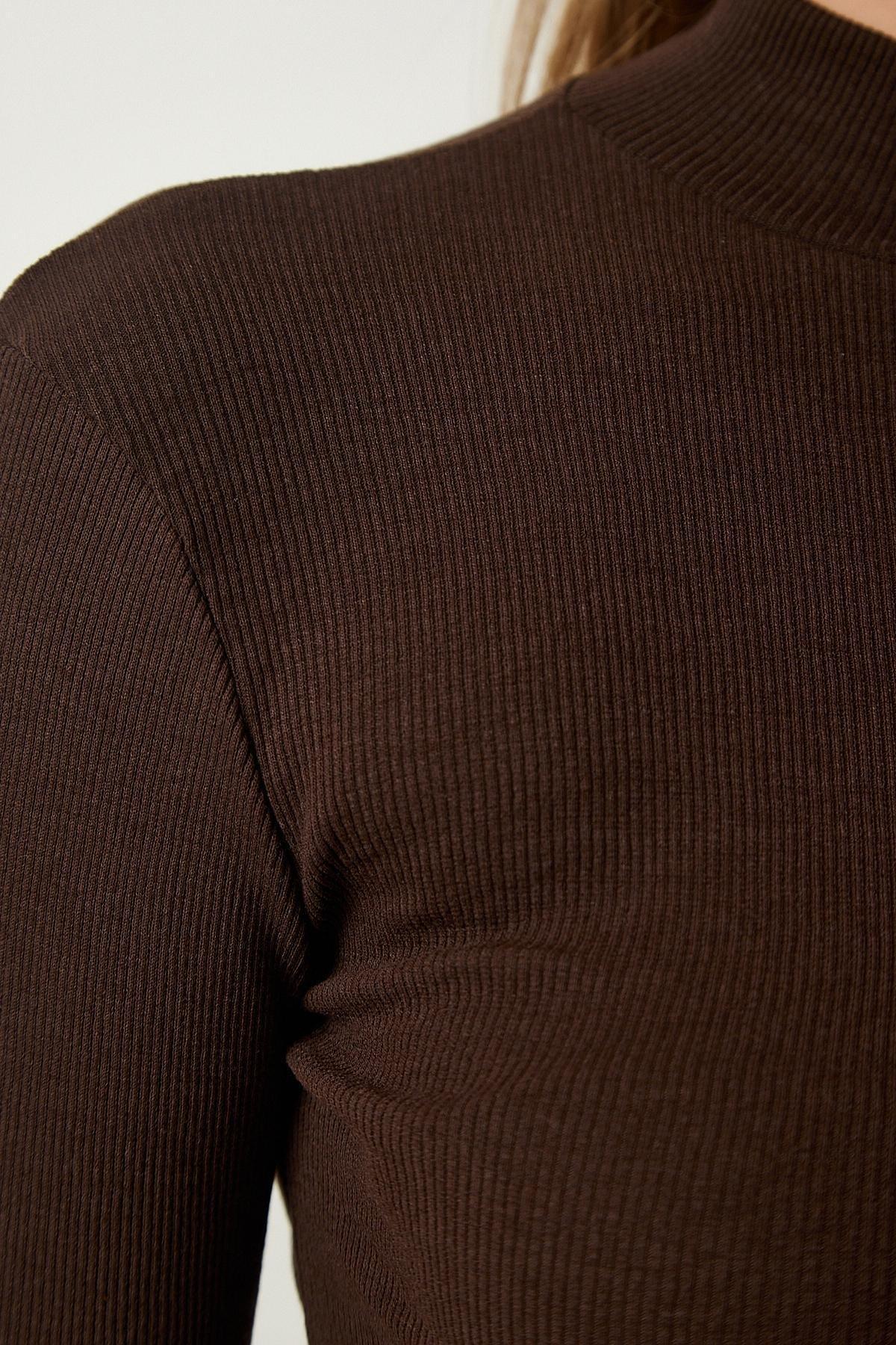 Brown Corded Turtleneck Crop Knitted Blouse, Dark brown, large image number 3