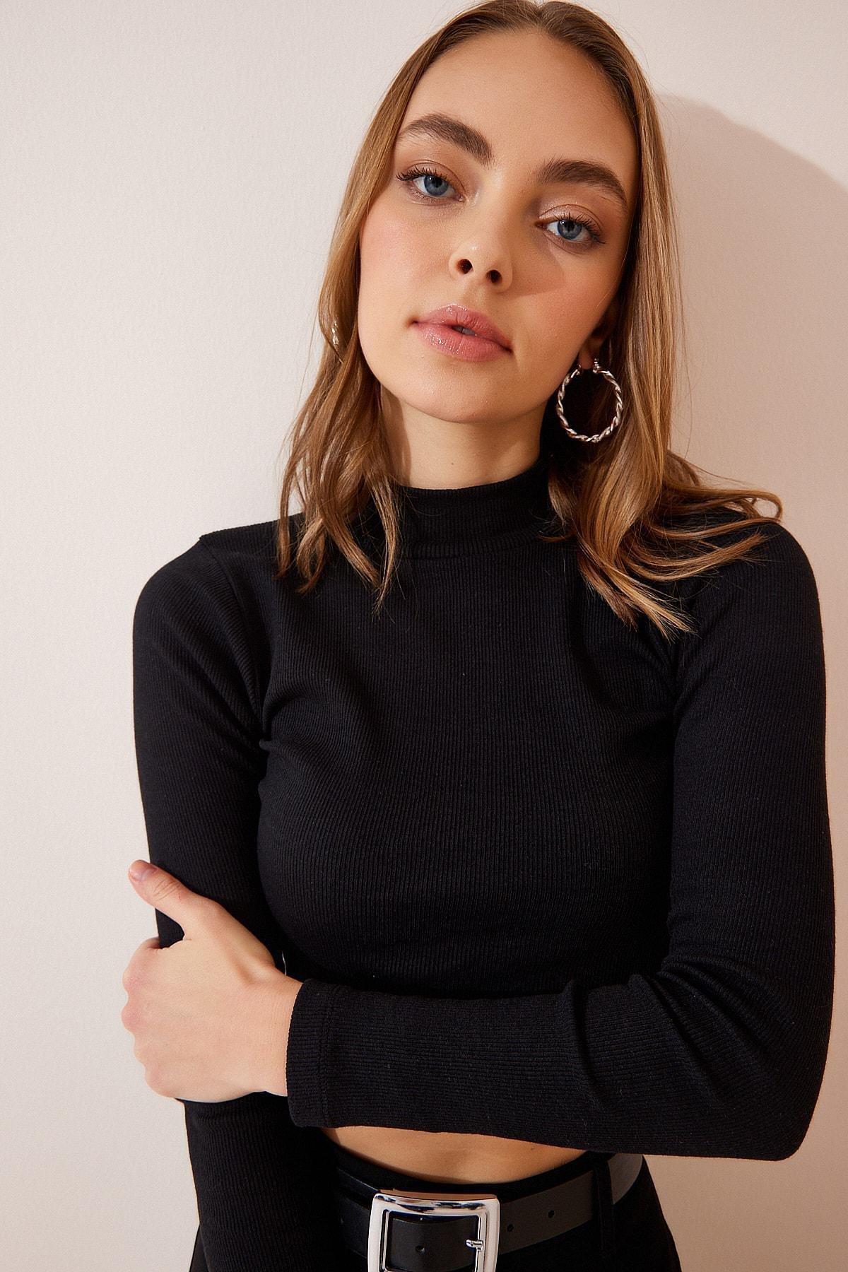 بلوزة بقصة ضيقة وياقة عالية، أسود, BLACK, medium