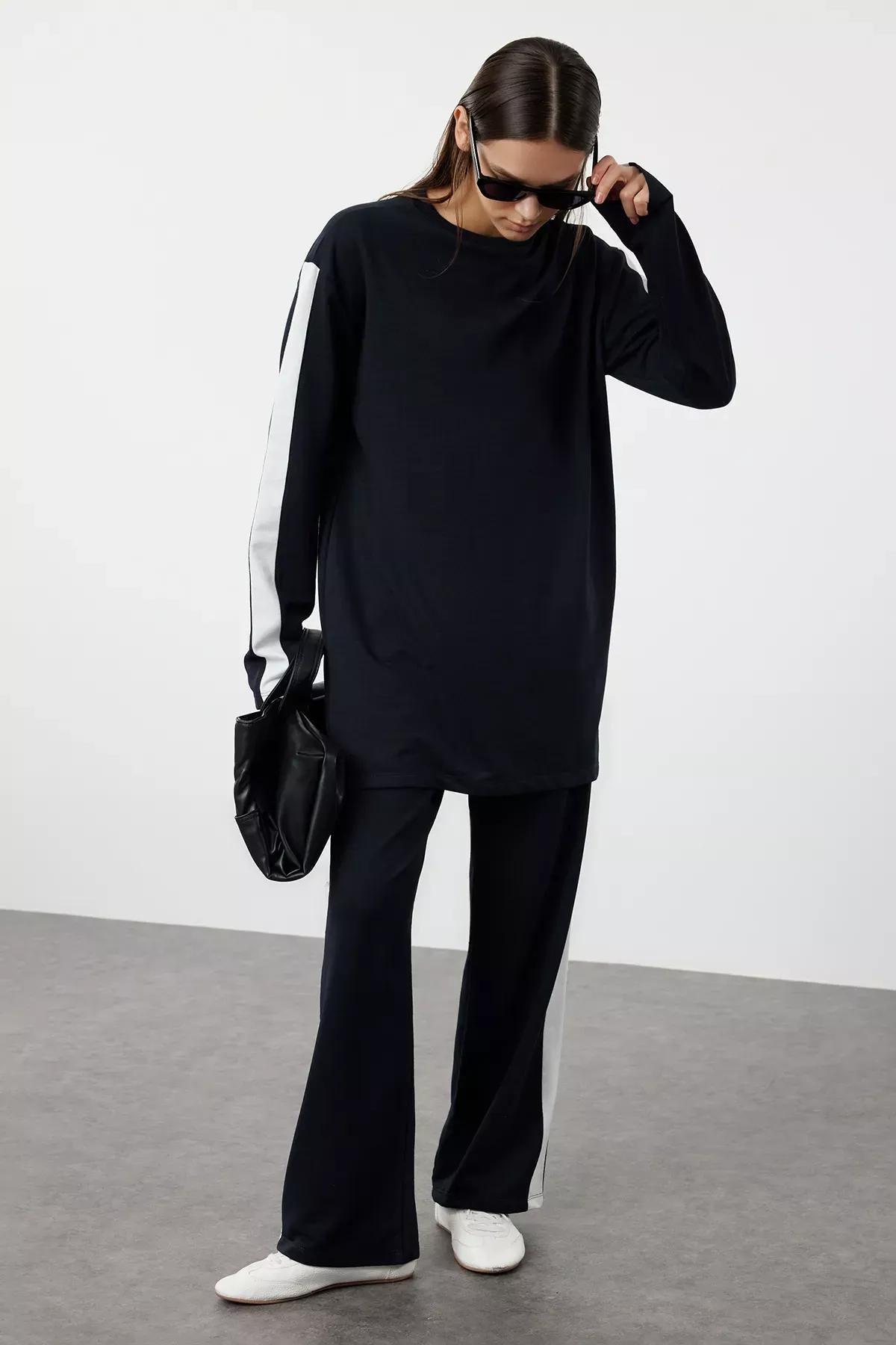 Black Stripe Detailed Side Slit Knitted Tracksuit TCTSS22EN0007, 2s, Navy blue, medium