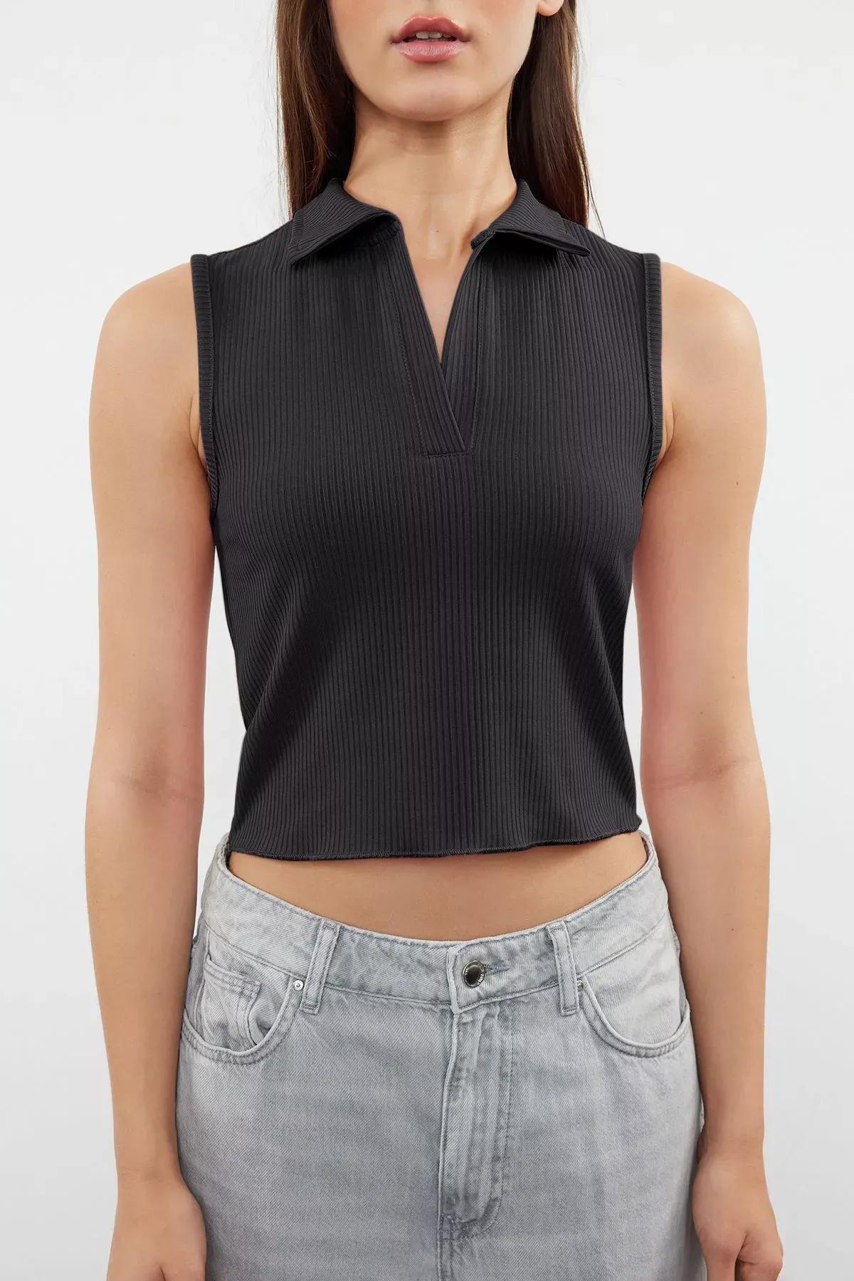 Grey Polo Collar Crop Flexible Blouse, , large image number 2